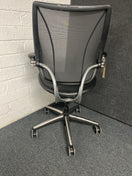Switch Humanscale LIBERTY SECONDHAND mesh back swivel chair with leather seat and adjsutable arms, metal polished 5 star base 2 image