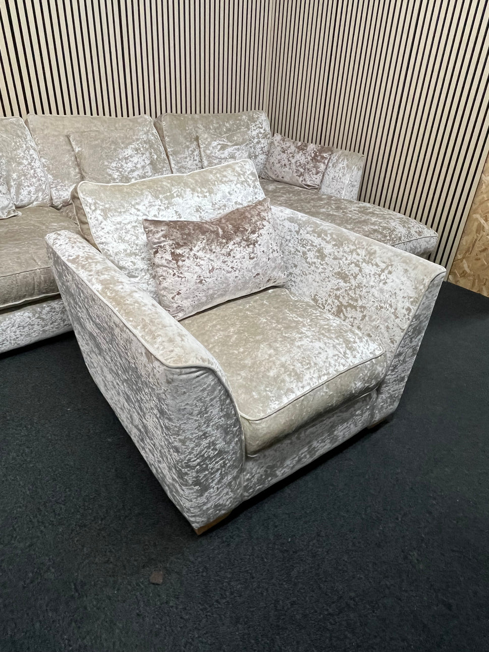 Large light cream crushed velvet fabric corner suite (in sections) with matching armchair 3325