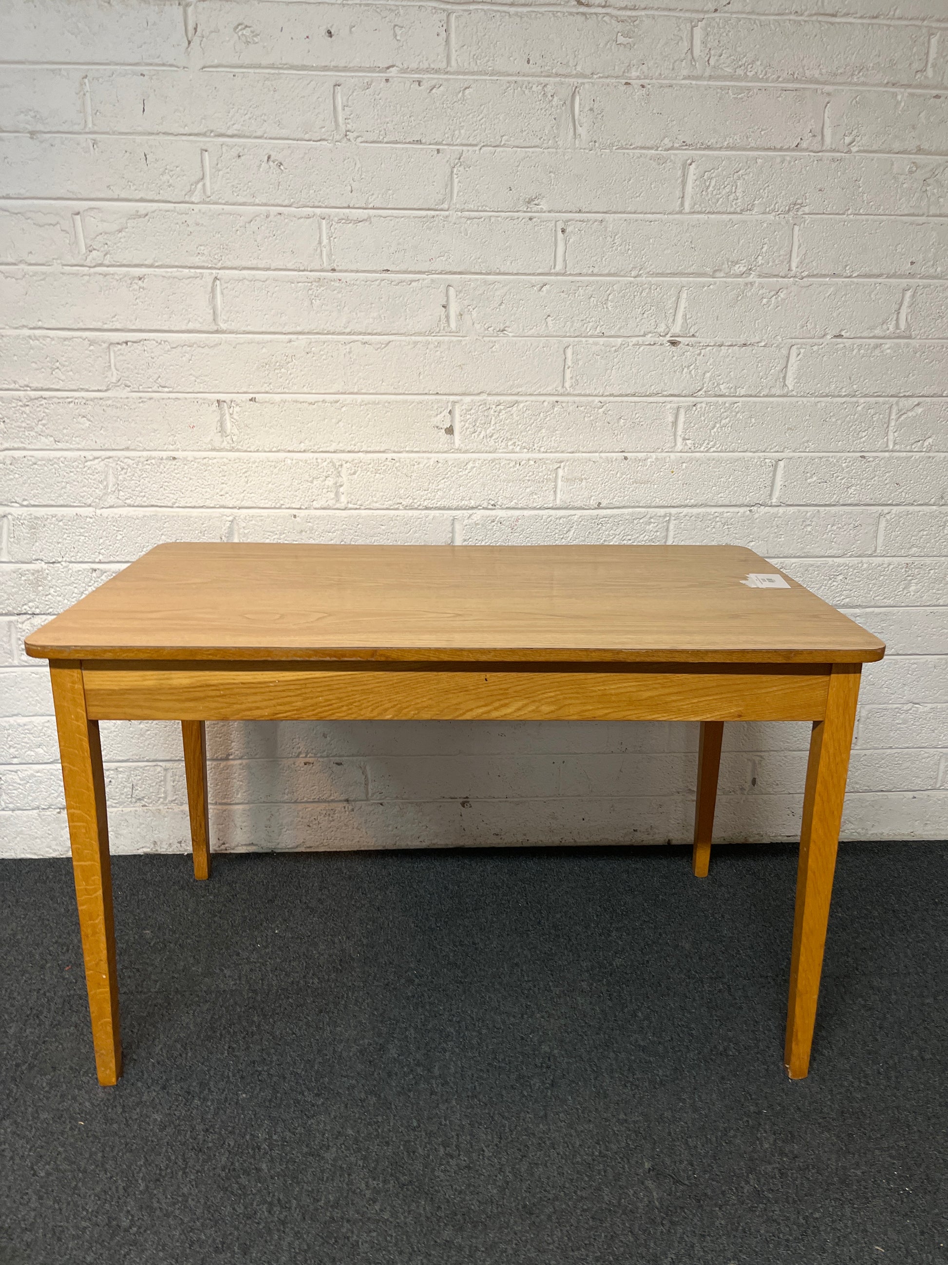 Pine laminate dining table (L 122 x W 71 cm) 1325