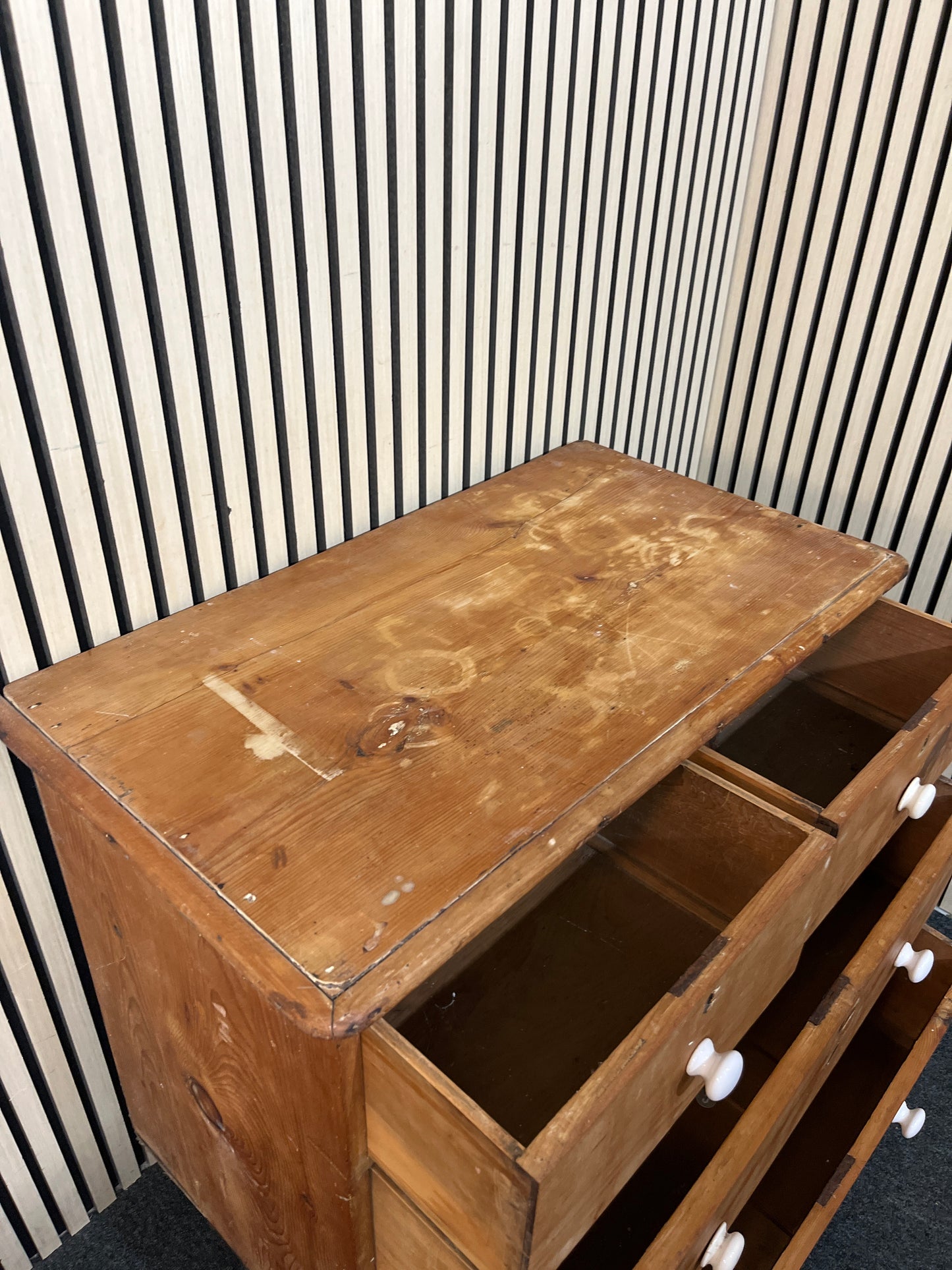 Antique pitch pine two plus two, chest of drawers (H 83 x W 85 x D 47 cm) 1126