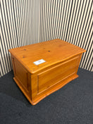 Switch Pine blanket box 43971 2 image