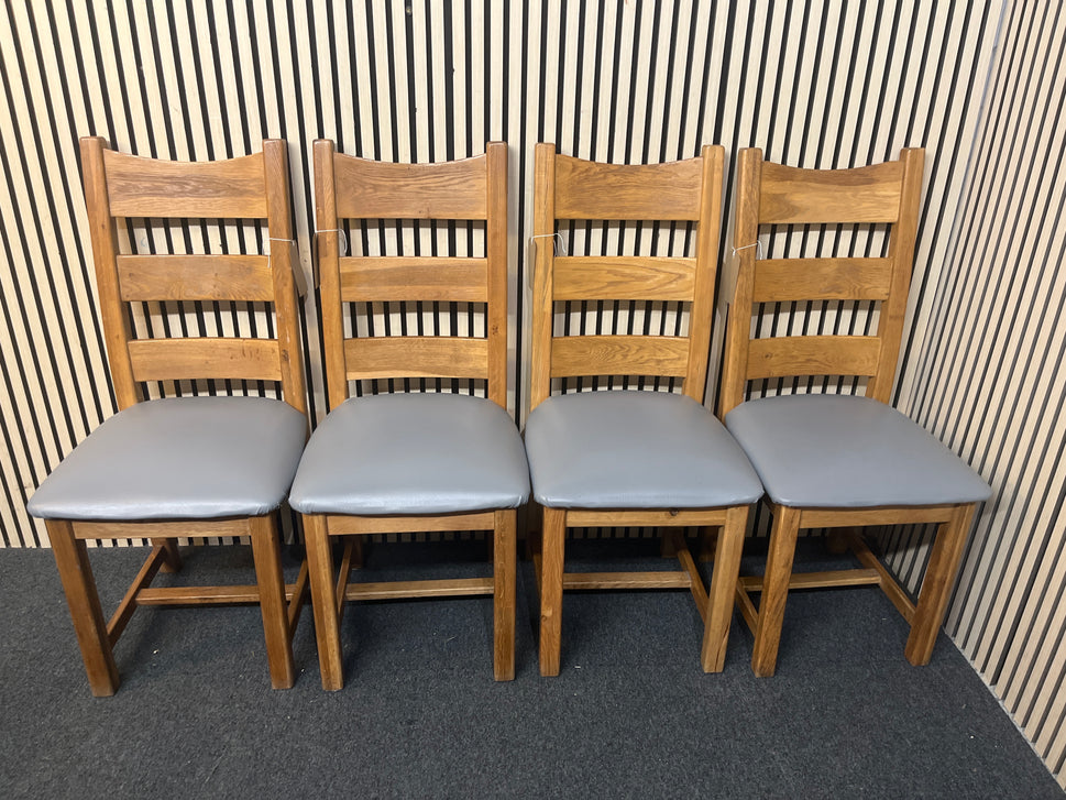 Solid oak chair with grey faux leather padded seat (Set of 4)  44239
