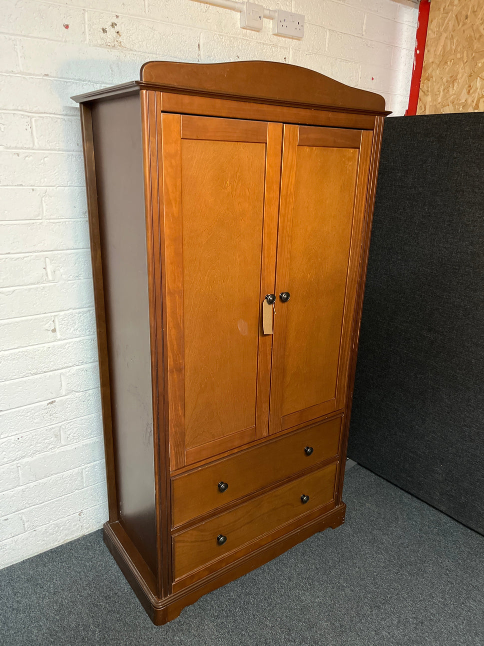 Dark wood stained 2 door 2 drawer wardrobe (H 190 x W 100 x D 52 cm) 2225