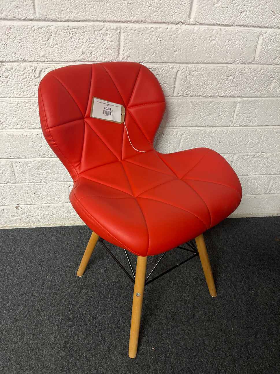 Red leatherette button back dining chair, wood splayed leg frame  1225