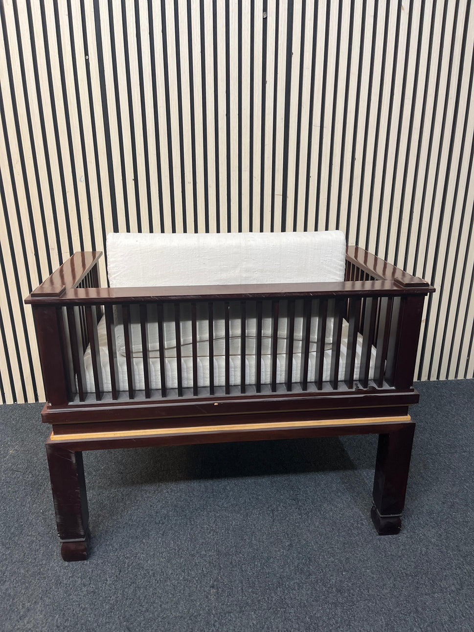 Solid wood, white cushion reception occasional armchair (W 85 cm)
