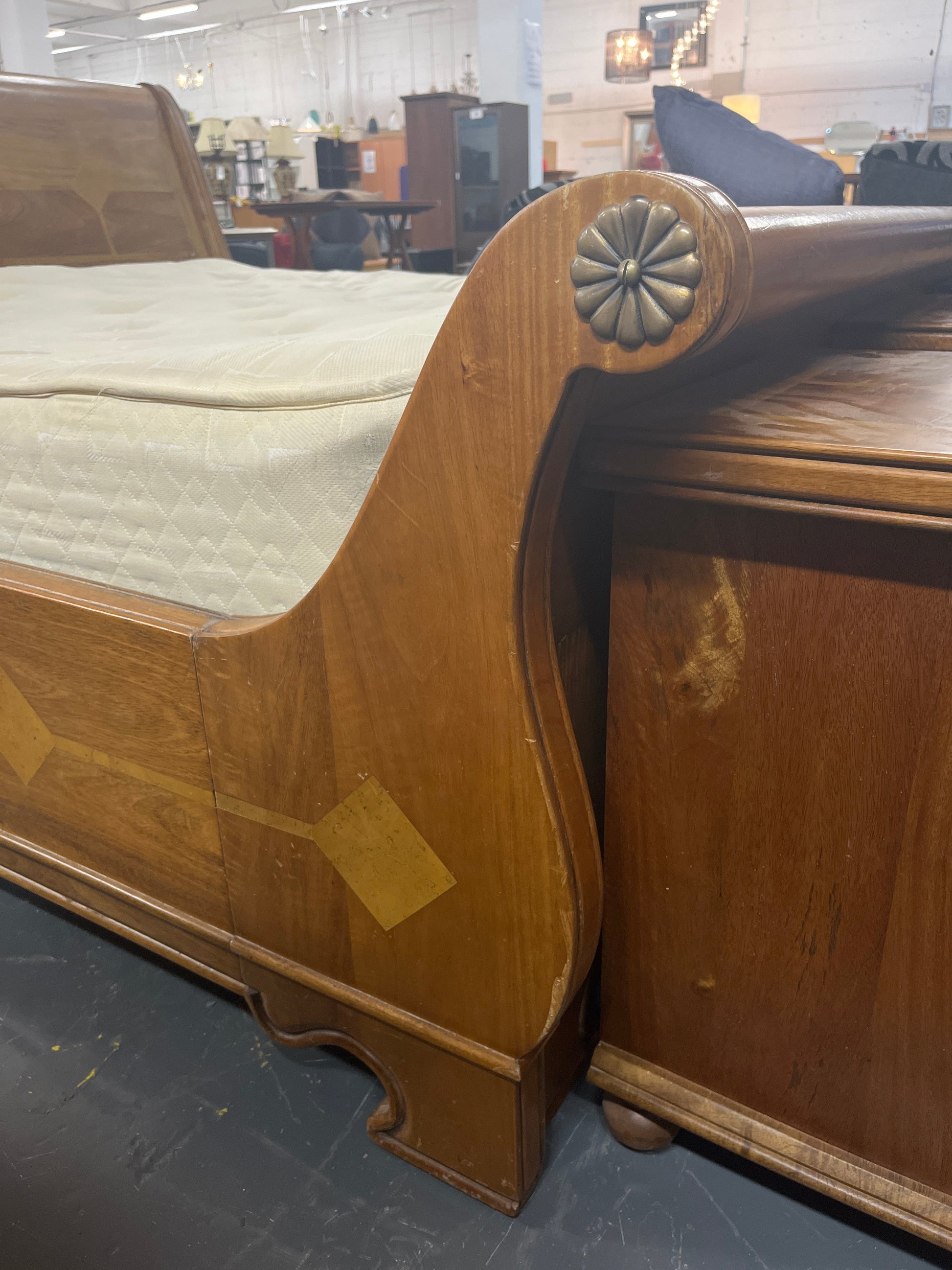 6ft high end mahogany sleigh bed frame with inalid detail. PART OF A SET BUT CAN BE SOLD SEPARATELY 2225