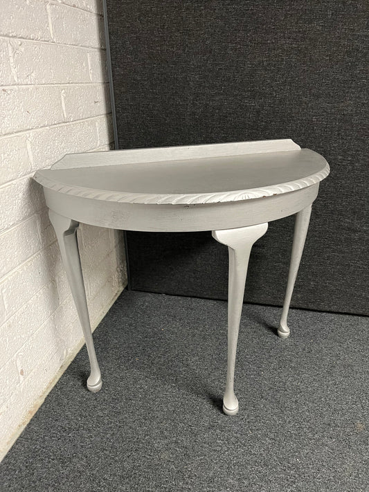 Grey painted half moon console table, rope effect edging (H 760 x W 910 x D 4100 mm) 1225