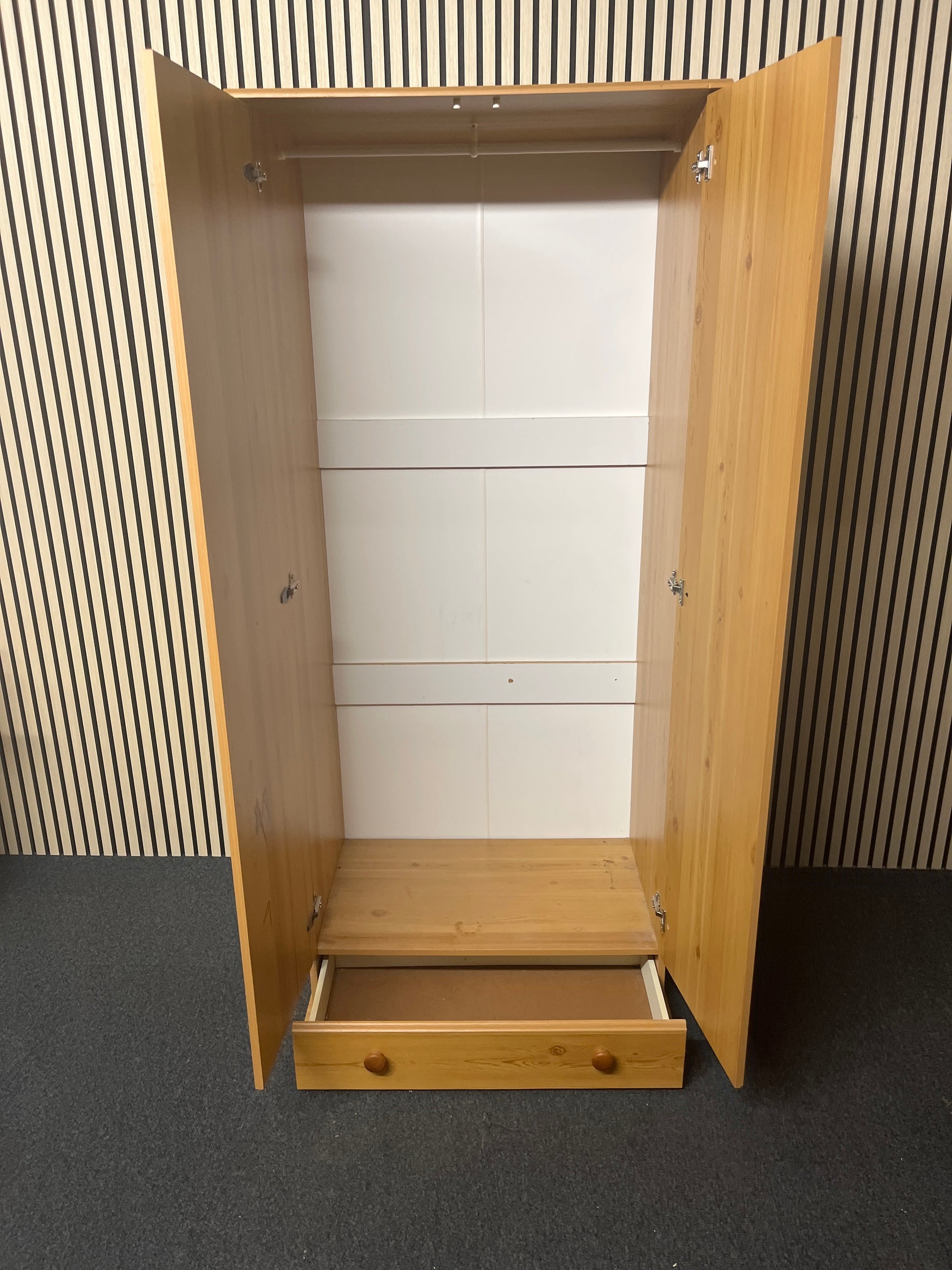 Tall 2 door 1 drawer pine laminate wardrobe (H 184 x W 82 x D 49 cm) 1325