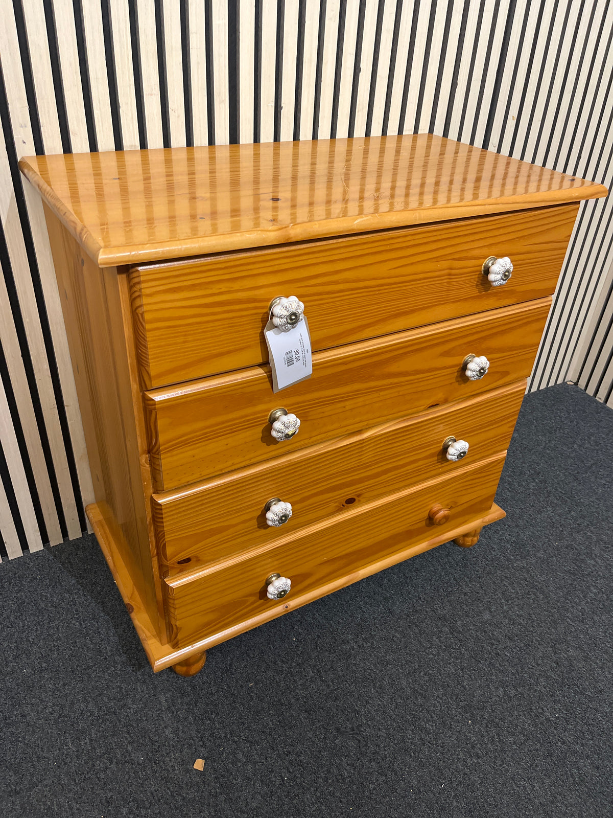 solid pine 4 drawer chest of drawers with ceramic handles (H 79 x W 80 x D 43 cm)  44263