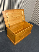 Switch Natural Pine Top Open Blanket Box 1226 2 image