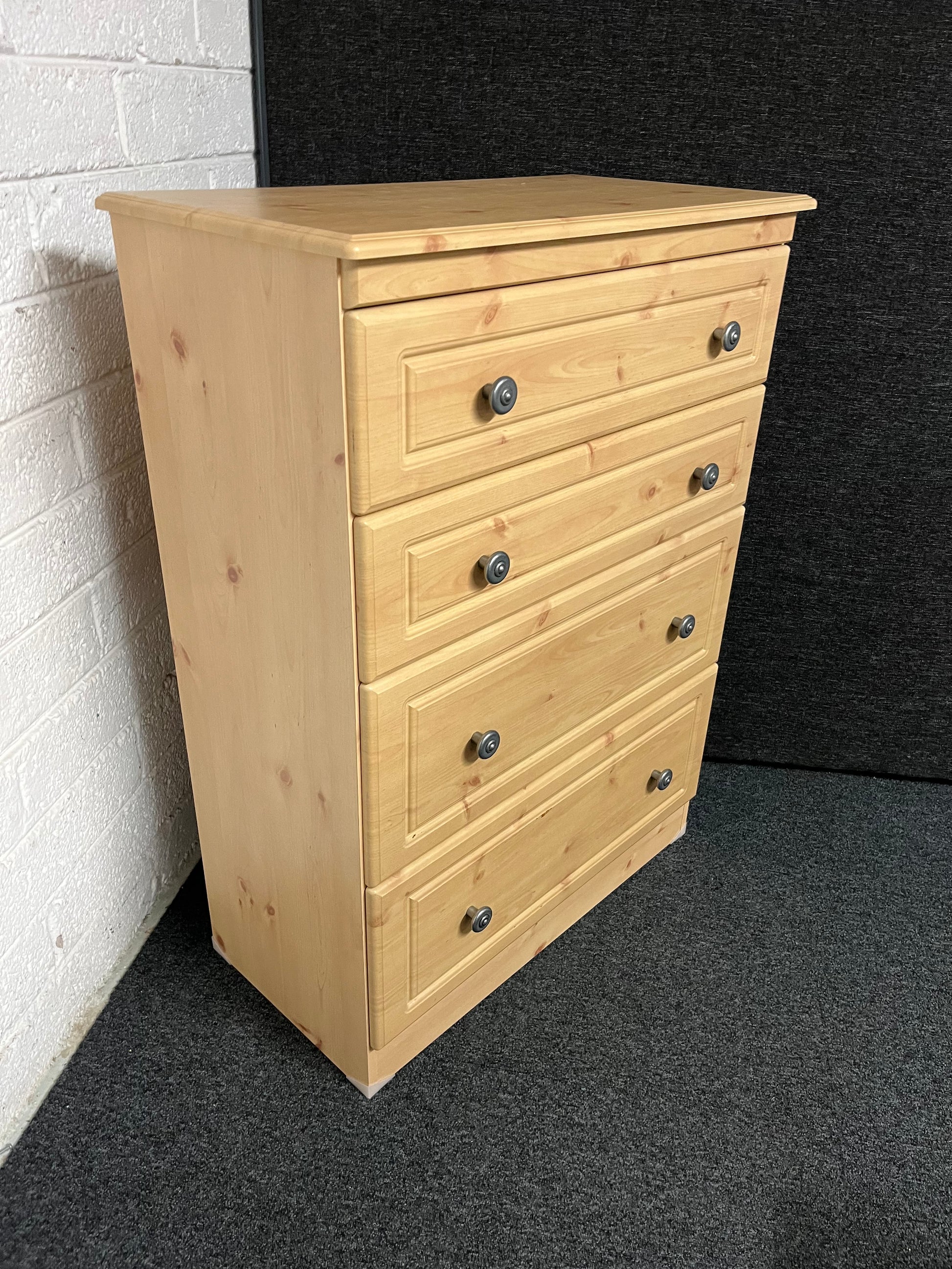 Maple 4 drawer chest of drawer (H 1050 x W 770 x D 400 mm)  1225