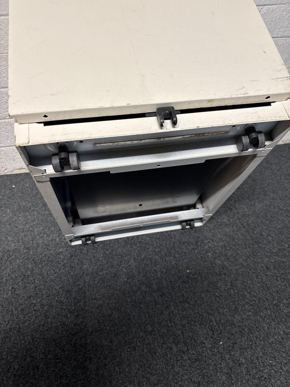 Ex Demo white mobile under desk pedestal