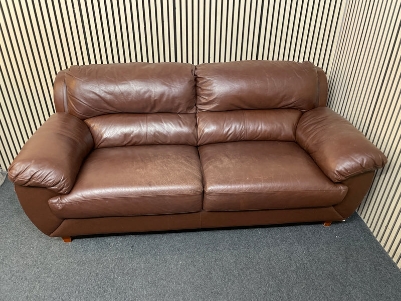 Large 3 seater dark borwn leather sofa with cushioned armrests 190Wx90D  44471