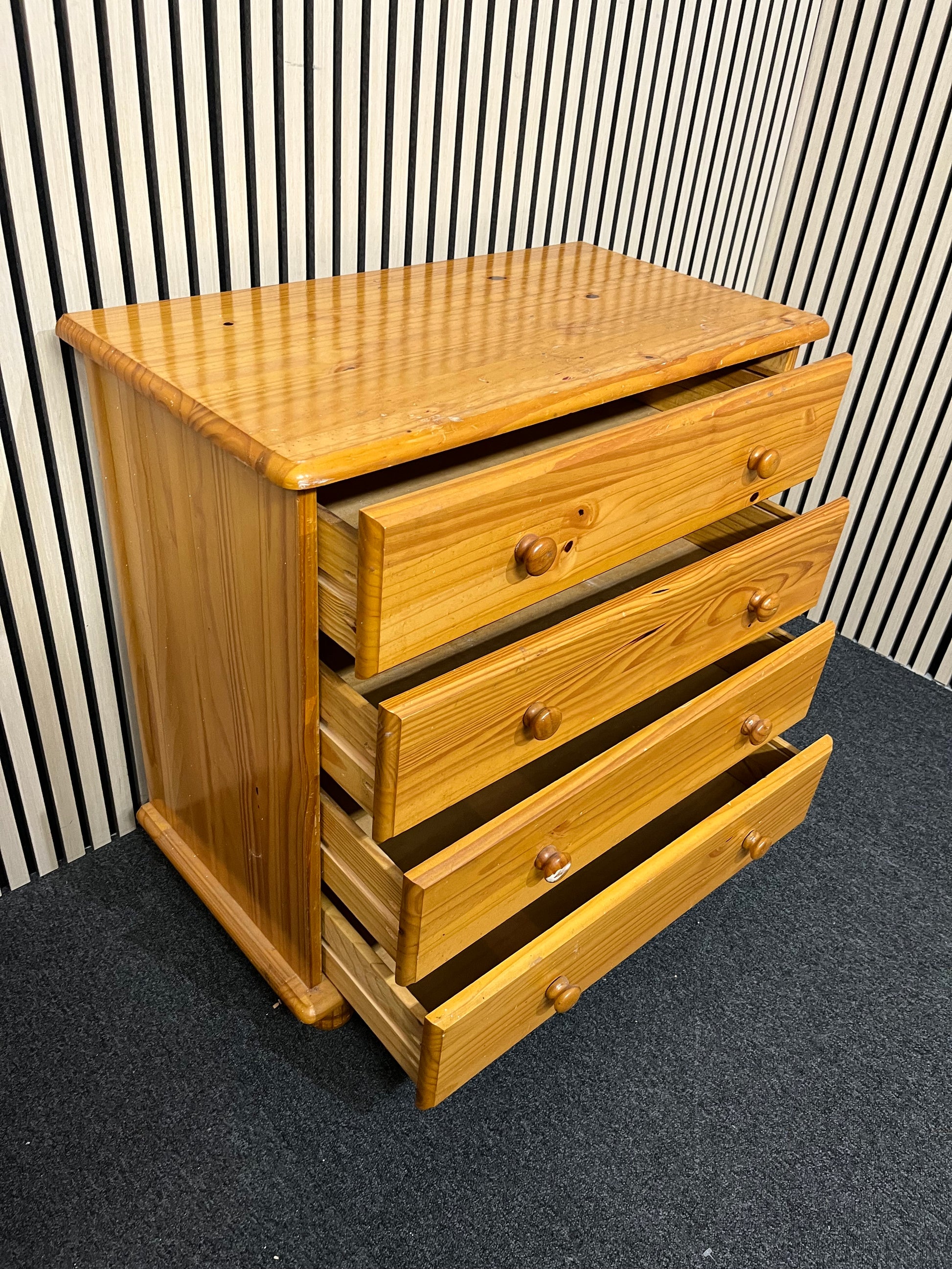 Natural pine 4 drawer chest 3325