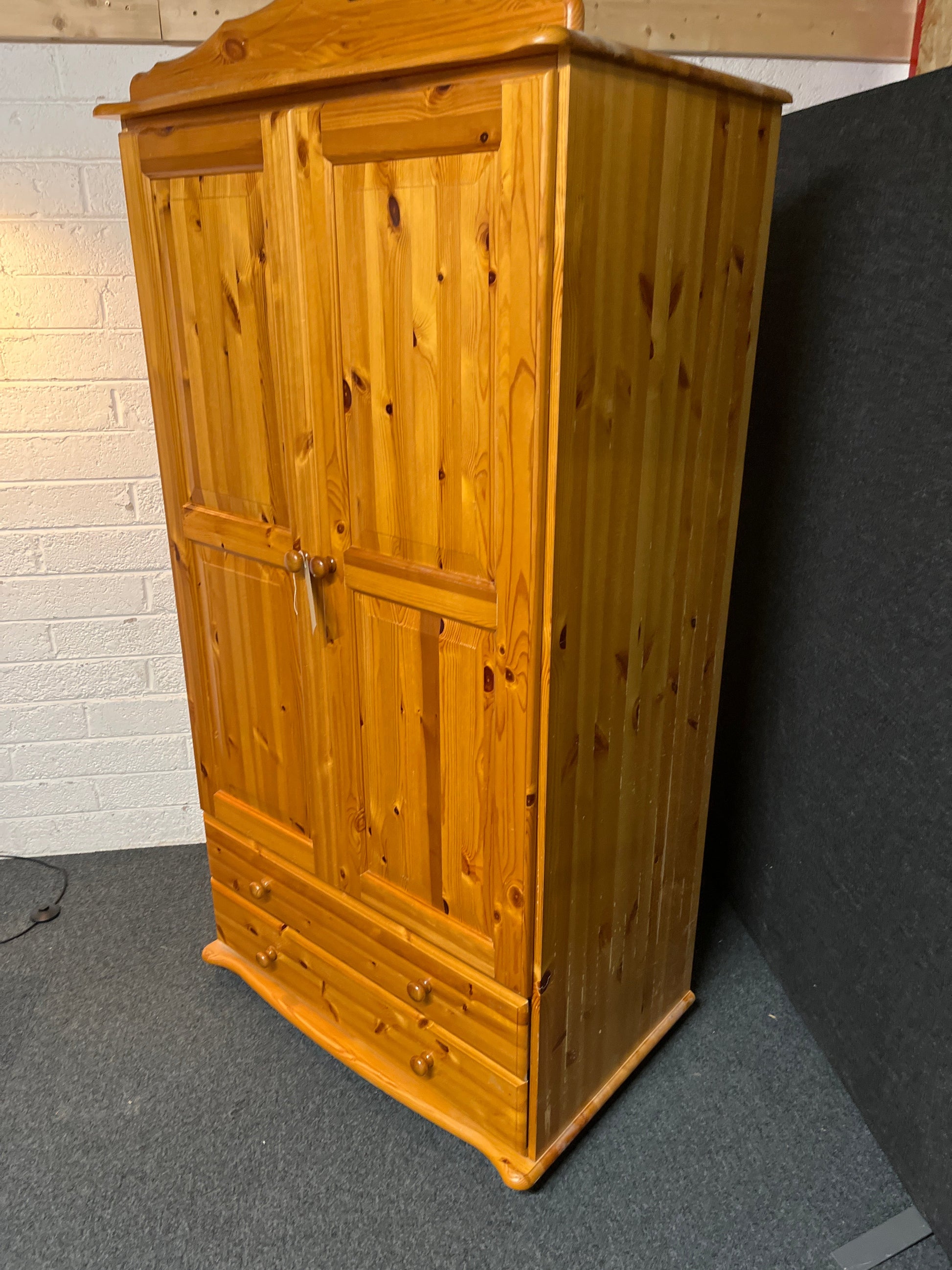 Solid Pine 2 door wardrobe with 2 base drawers (H 193 x W 94 x D 62 cm) 2225