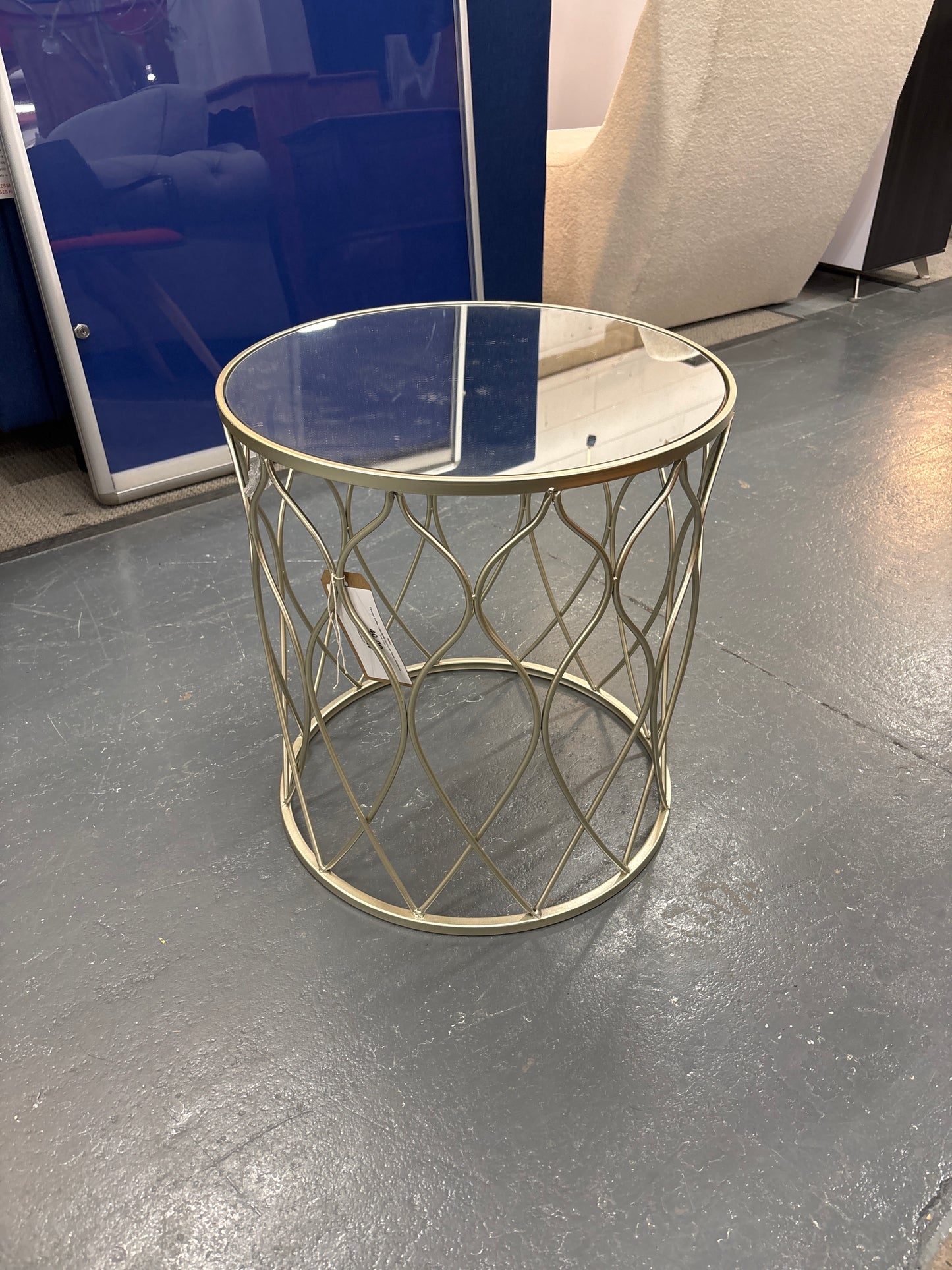 Circular Coffee Table With Gold Look Frame And Glass Too 3125