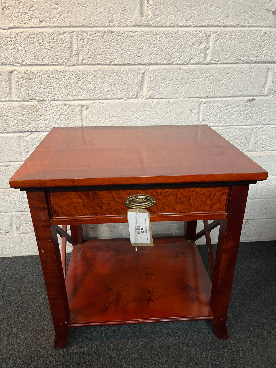 Large cherry tiered 1 drawer bedside table (H 60 x W 60 x D 51  cm) 2225
