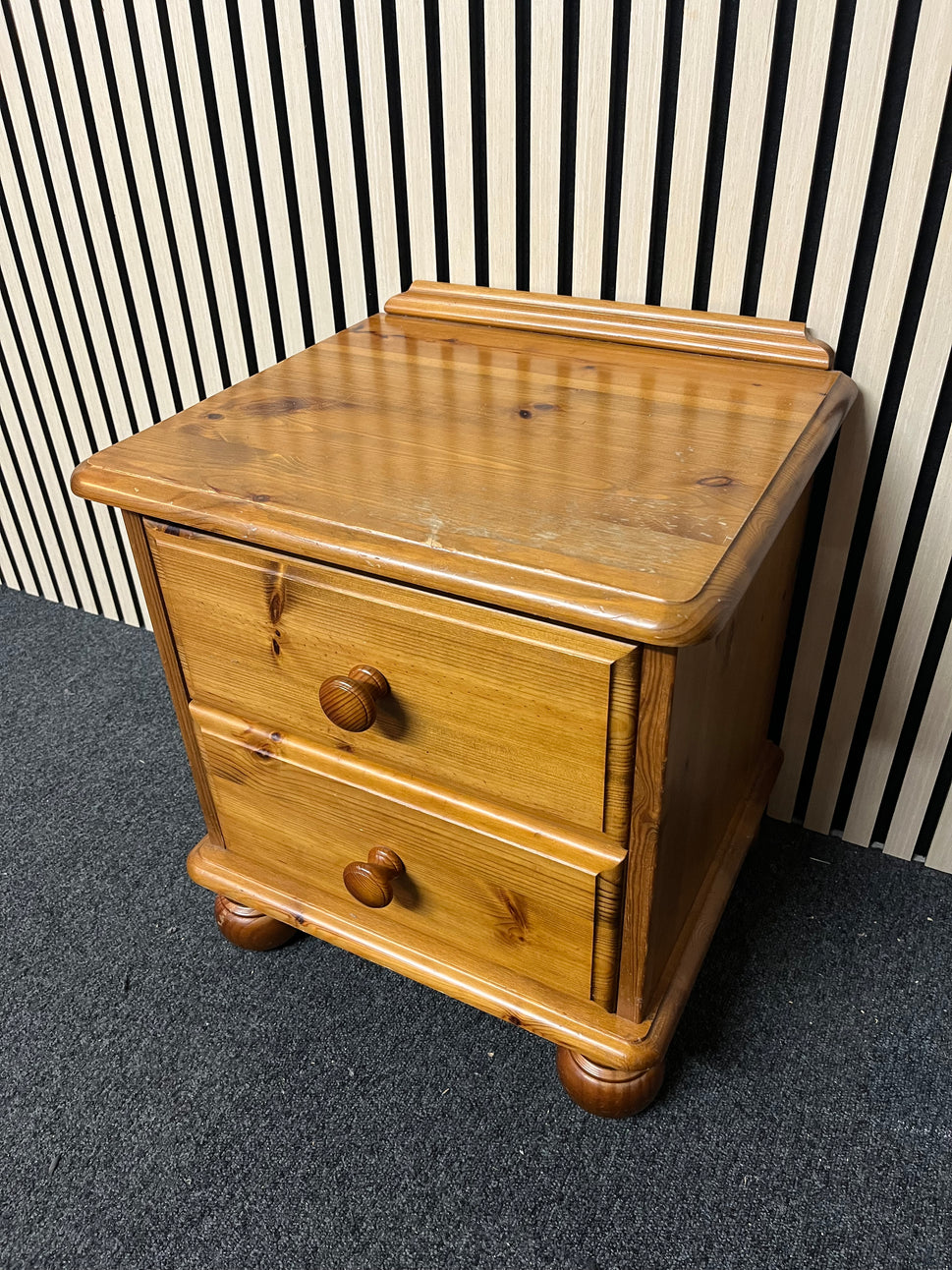 Solid pine low 2 drawer bedside locker 2325