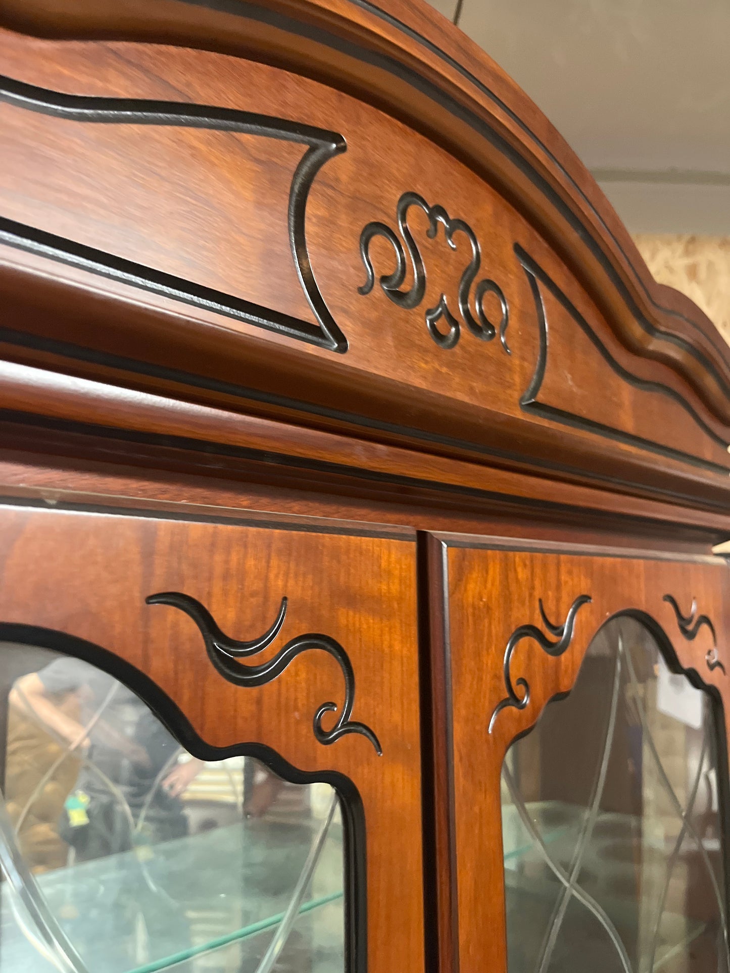 Tall rossmore mahogany curved 4 glass door display unit with base doors 2225