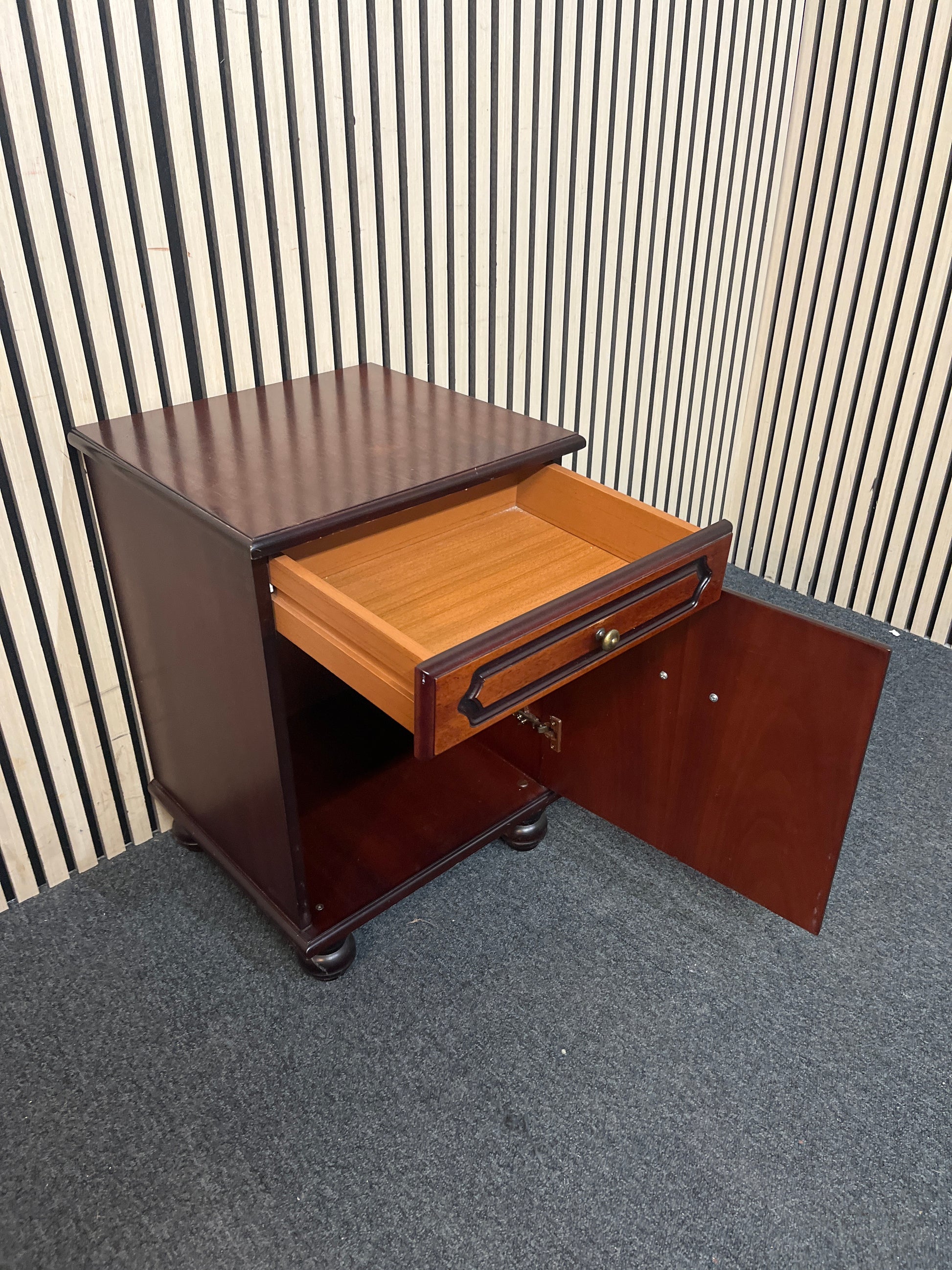 1 door 1 drawer ornate rossmore bedside locker 3126