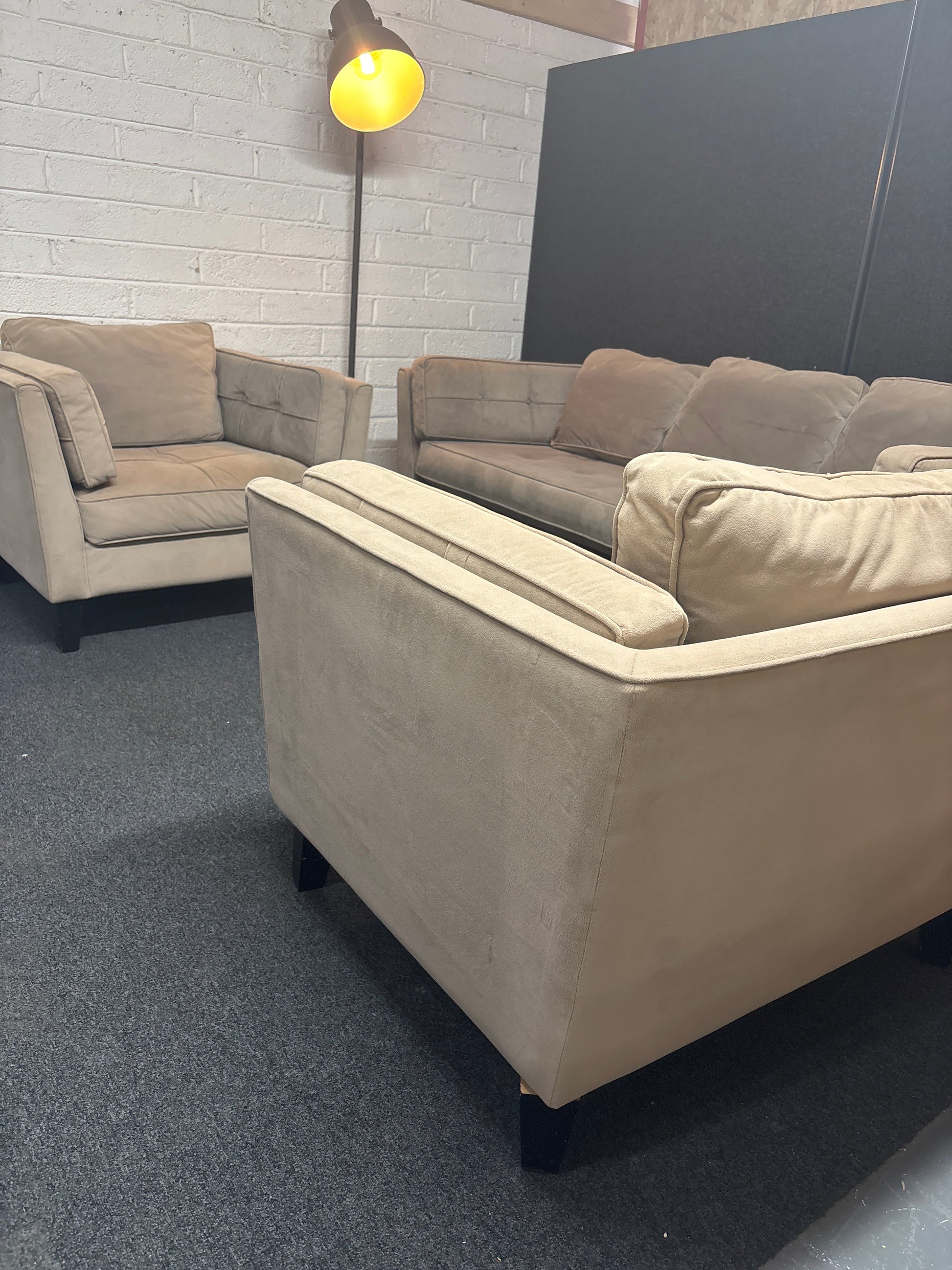 Large 3+1+1 light brown suede fabric sofa suite  1225