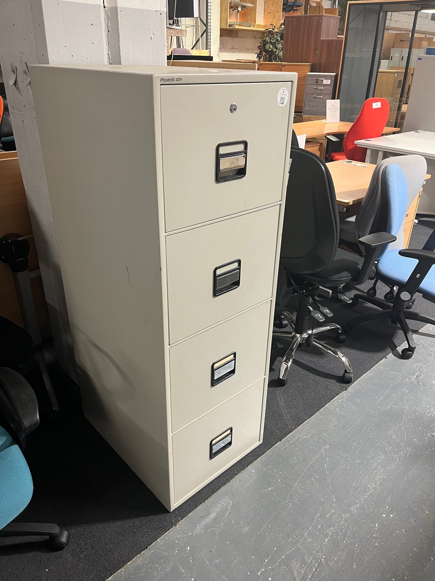 Grey Pheonix 2224 fire proof filing cabinet (90 minutes fire resistance up to 1050 degrees celsius - Water resistant seal - High security key locks and key)