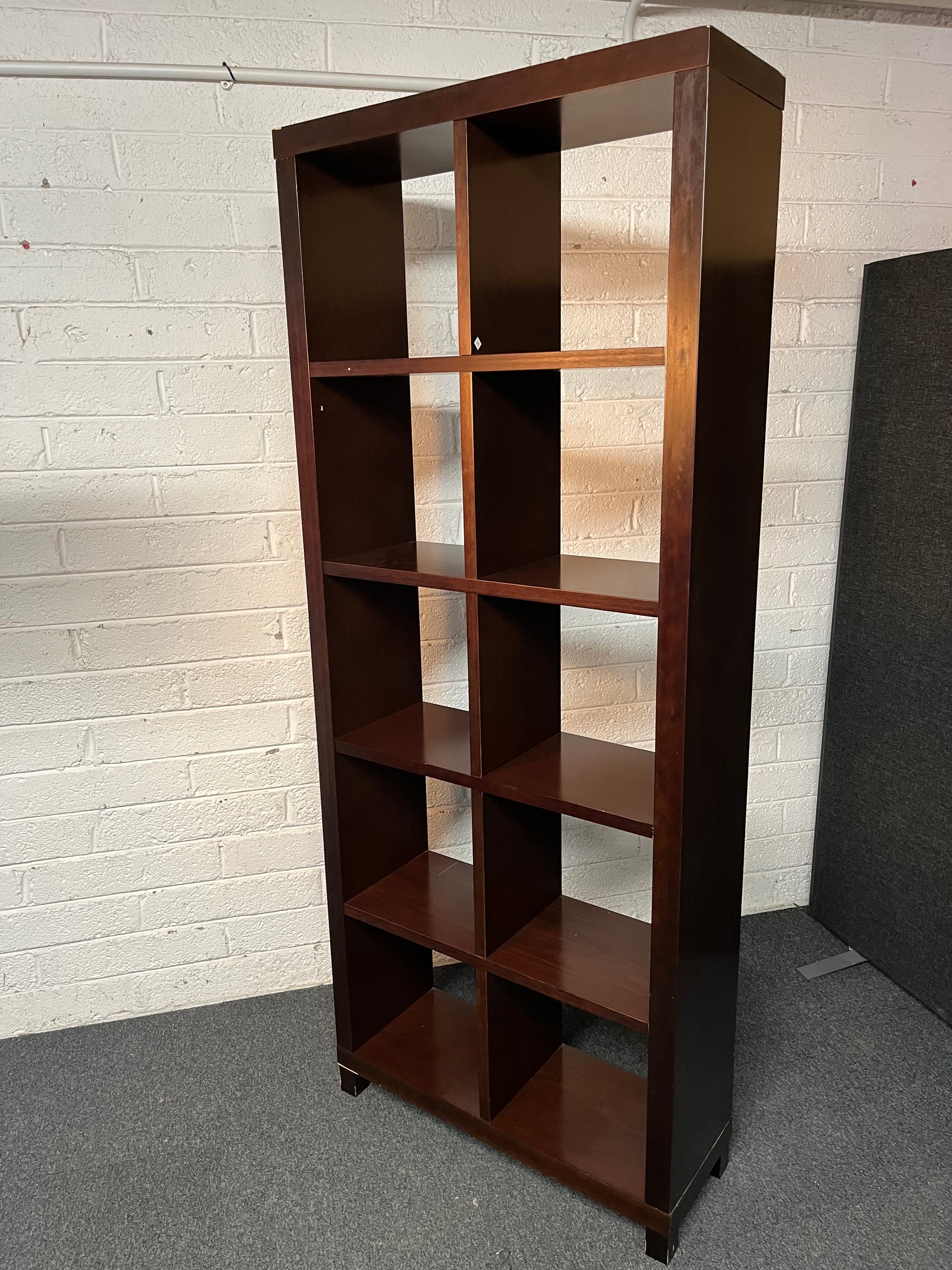 Tall dark wood stained 10 section bookcase  (H 202 x W 82 x D 30 cm) 2225