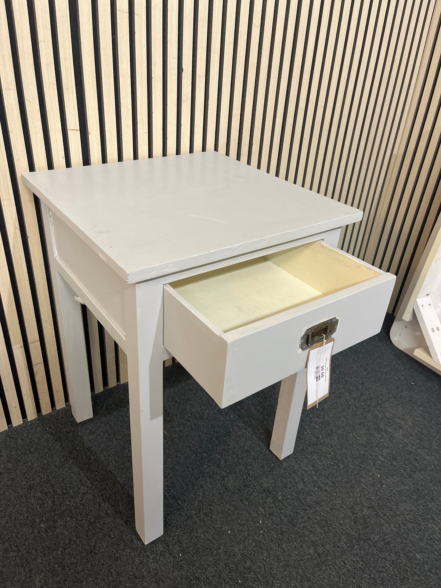 White 1 drawer bedside table 3126