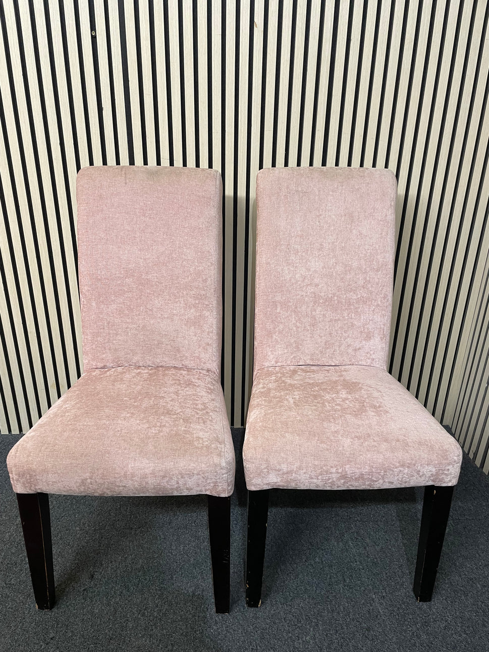 Pair of pink fabric upholstered dining chairs  3126