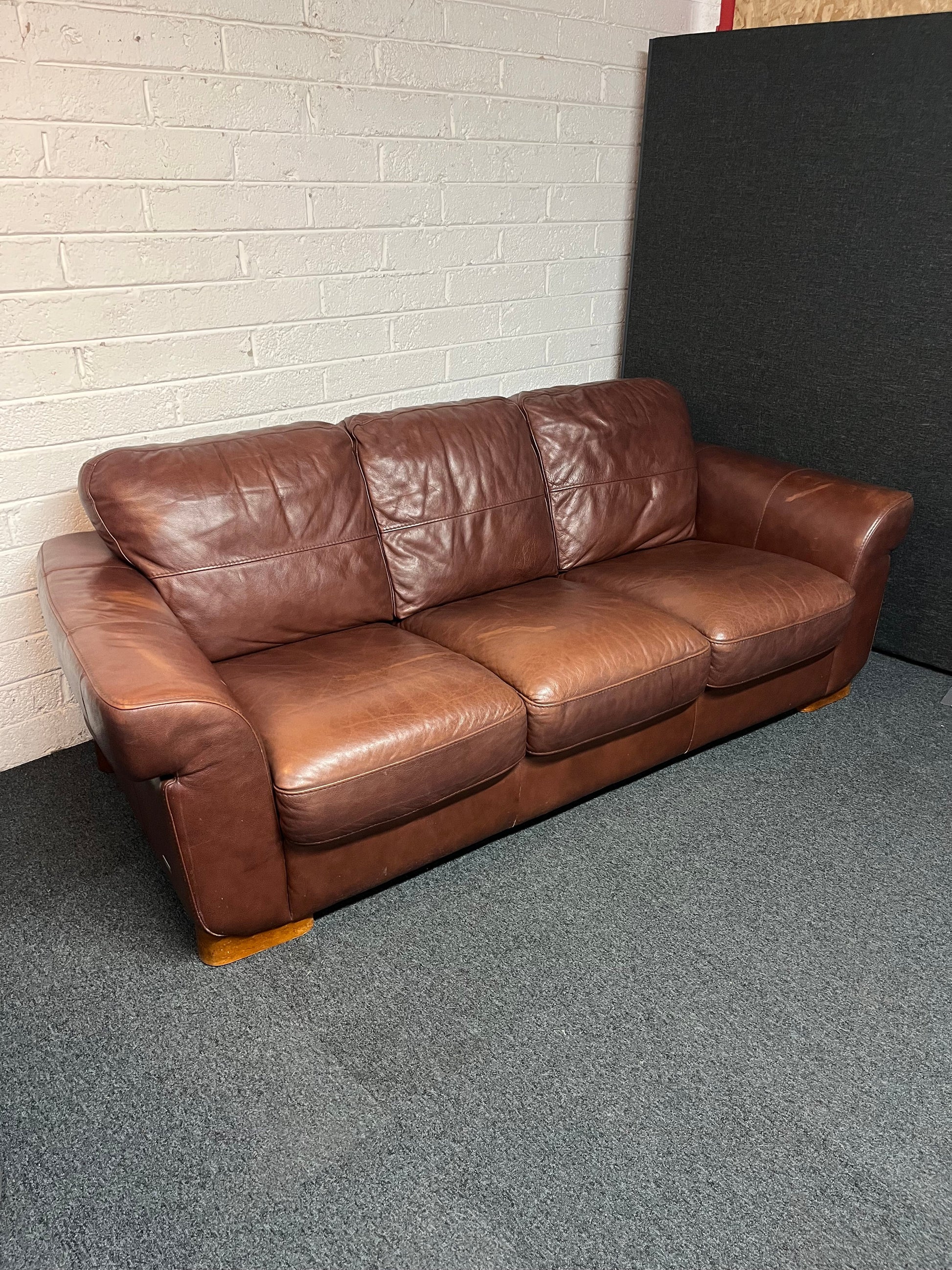 3 seater Italsofa dark brown leather sofa 2225