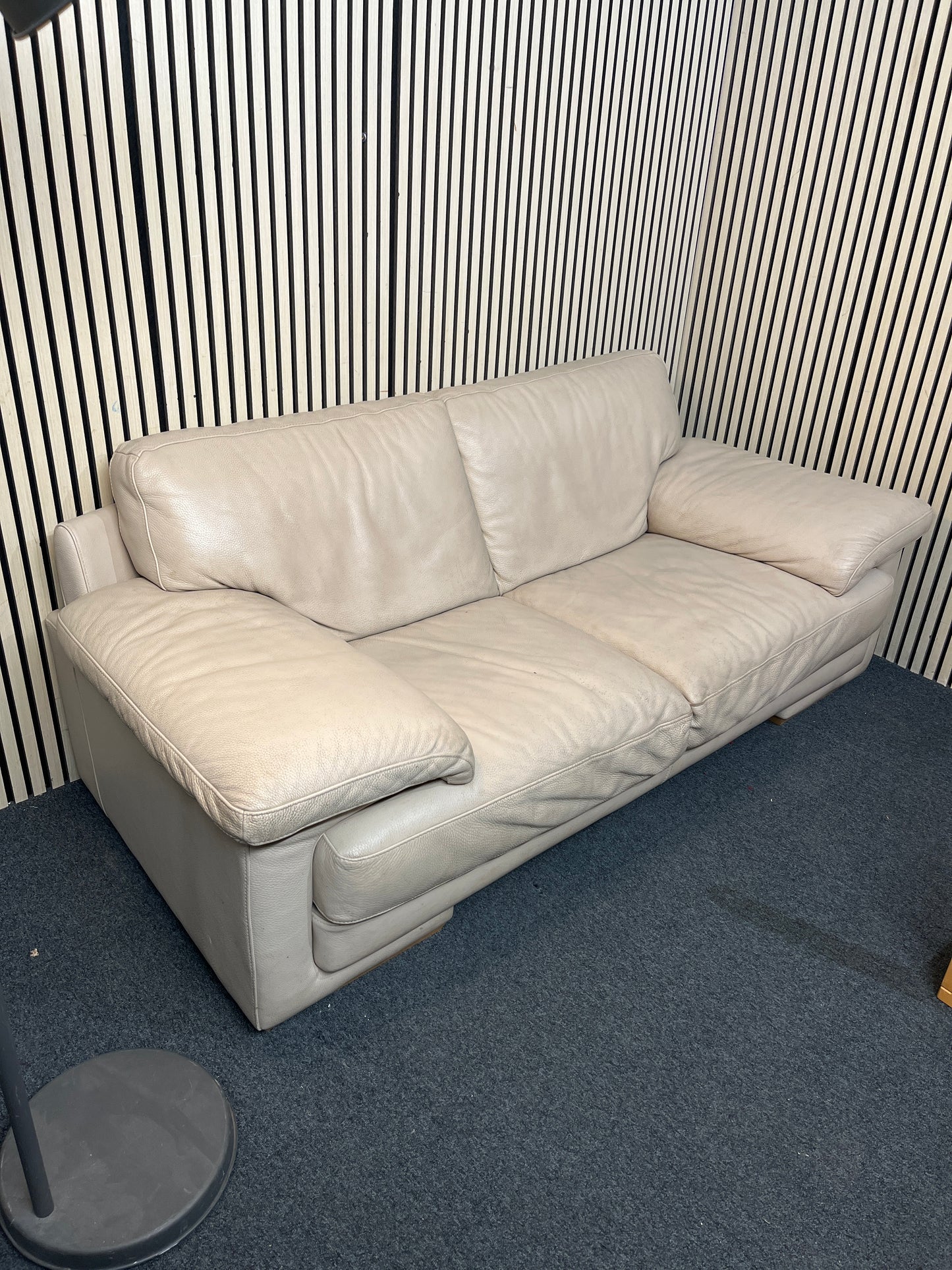 Real cream leather three seater sofa (width 190 x Depth 90 cm) 3126