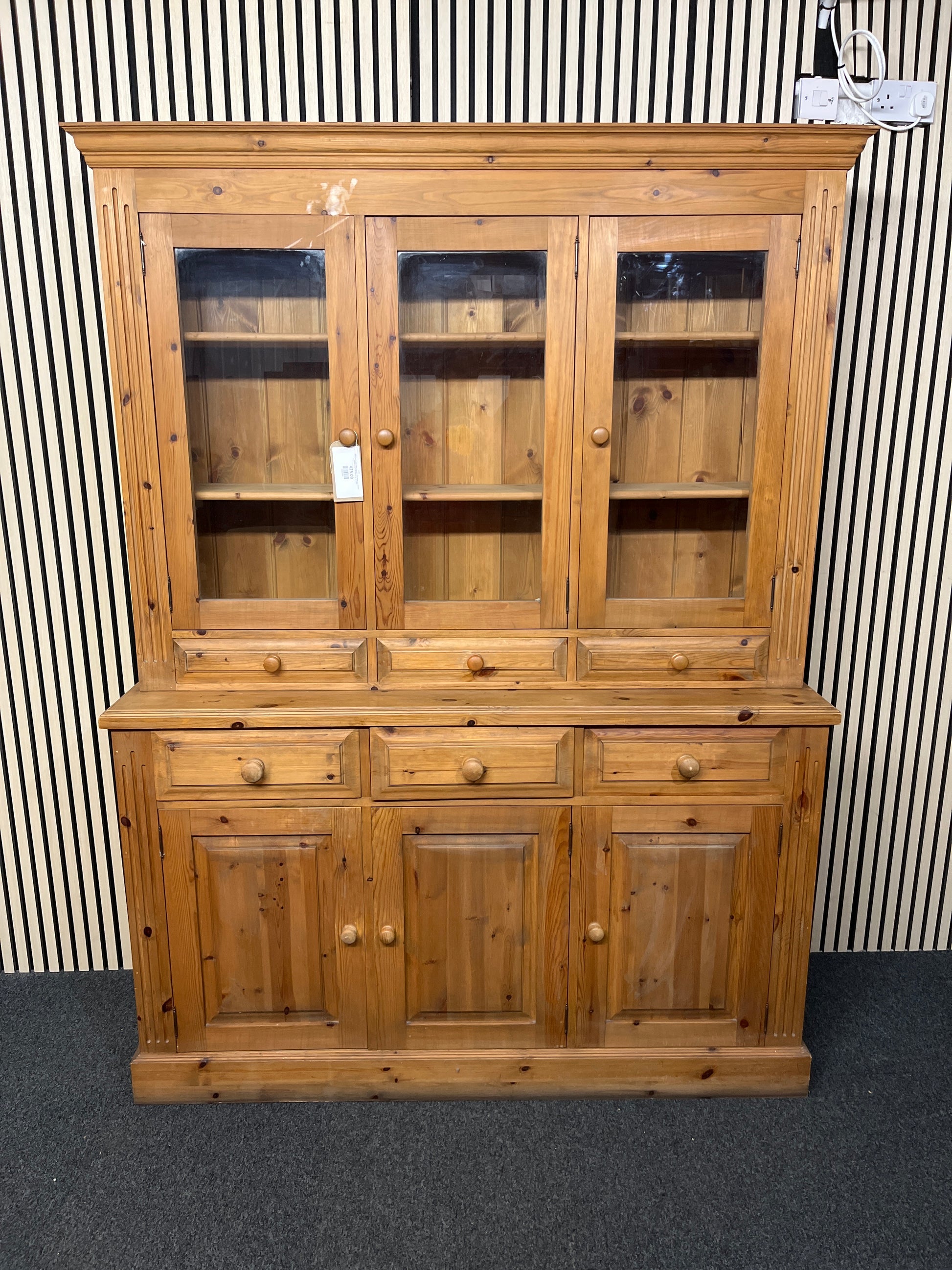 Solid pine 3 glass door, 6 drawer and 3 base door kitchen dresser (H 203 x W 153 x D 46 cm) 2425