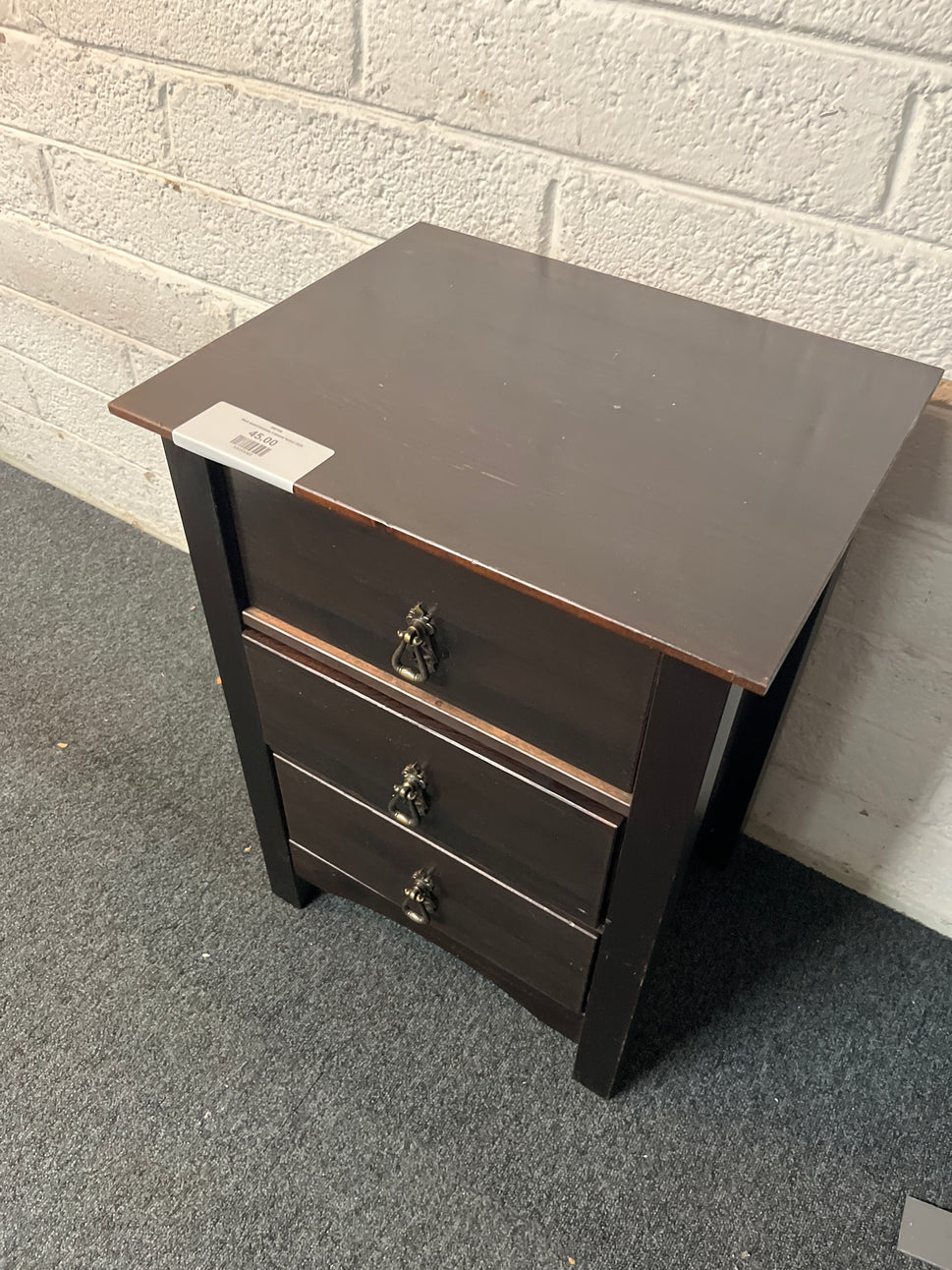 Dark wood laminate 3 drawer locker 2225