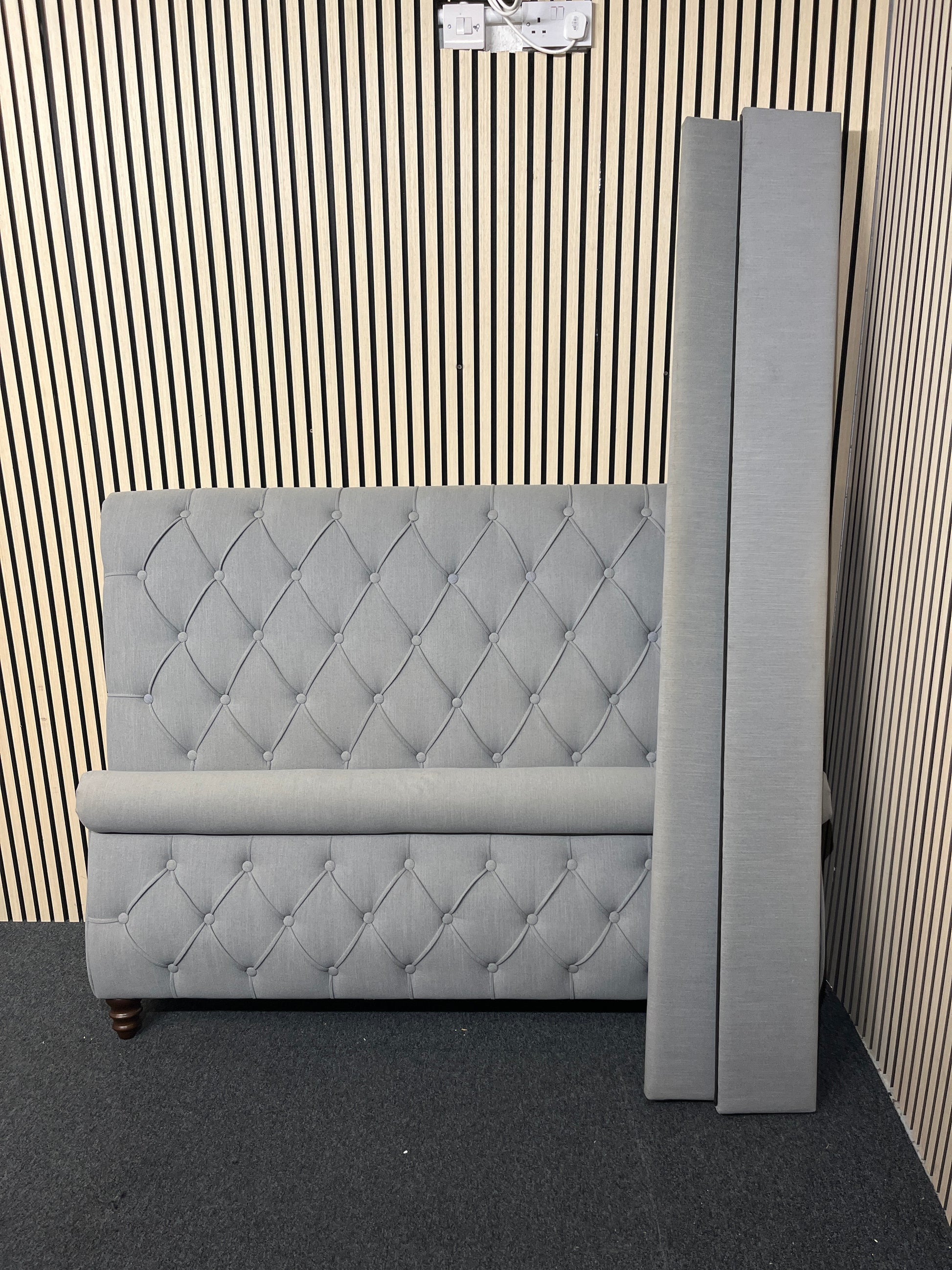 5ft high end grey fabric button back framed bed (KING) 3325