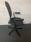 Switch Black mesh swivel chair with fixed arms 1325 3 image