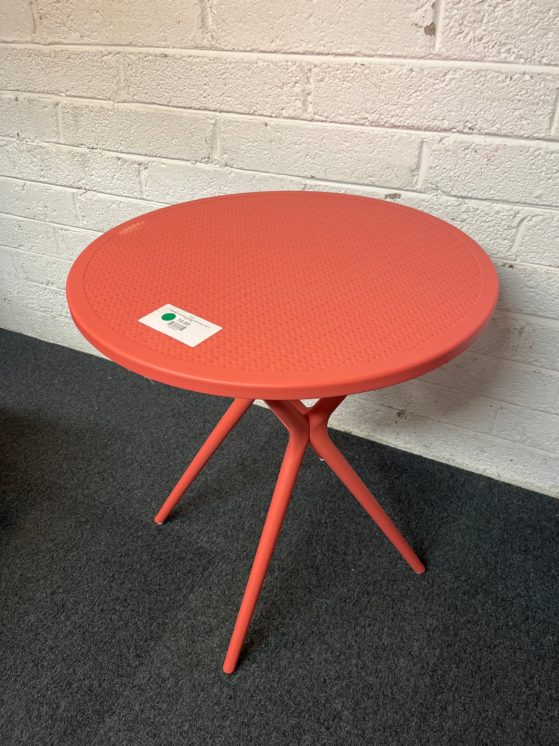 NEW Millie Trellis Bistro side table 700W diameter 750H in DUSTY PINK