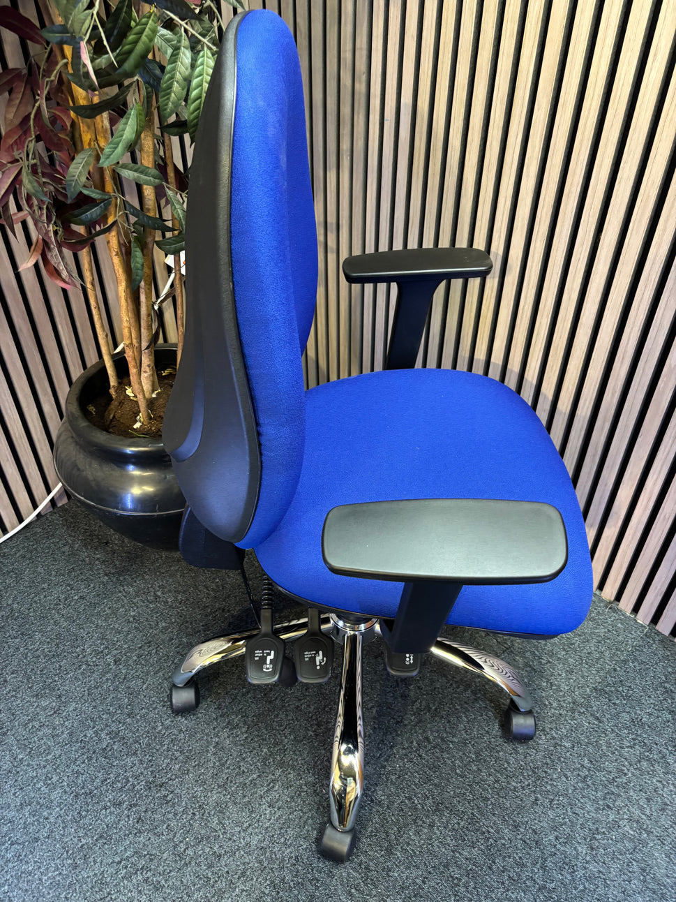 Jota high back ergonomic swivel chair with height adjustable arms and polished chome base in BLUE fabric. Price inc VAT