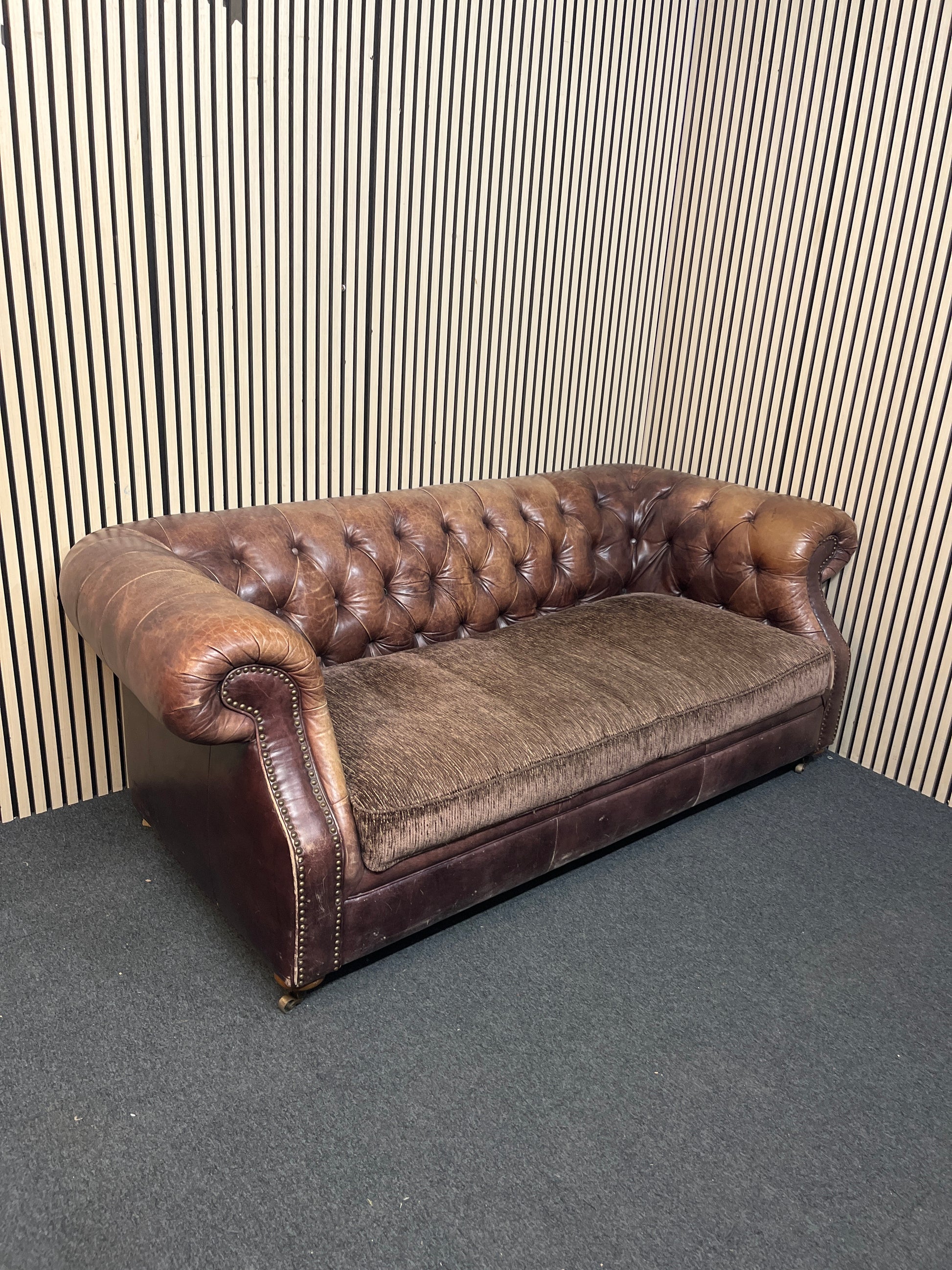 3 seater leather framed chesterfield suite with brown fabric seat cushions (Widths 215 cm depths 95 cm) 3126