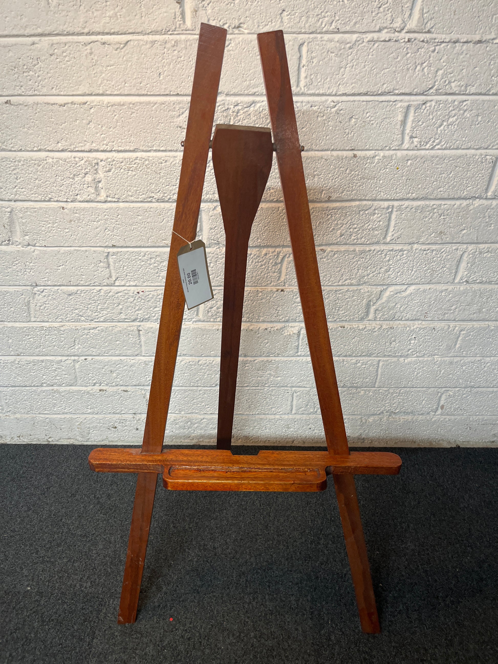 Wooden framed painters easel 3225