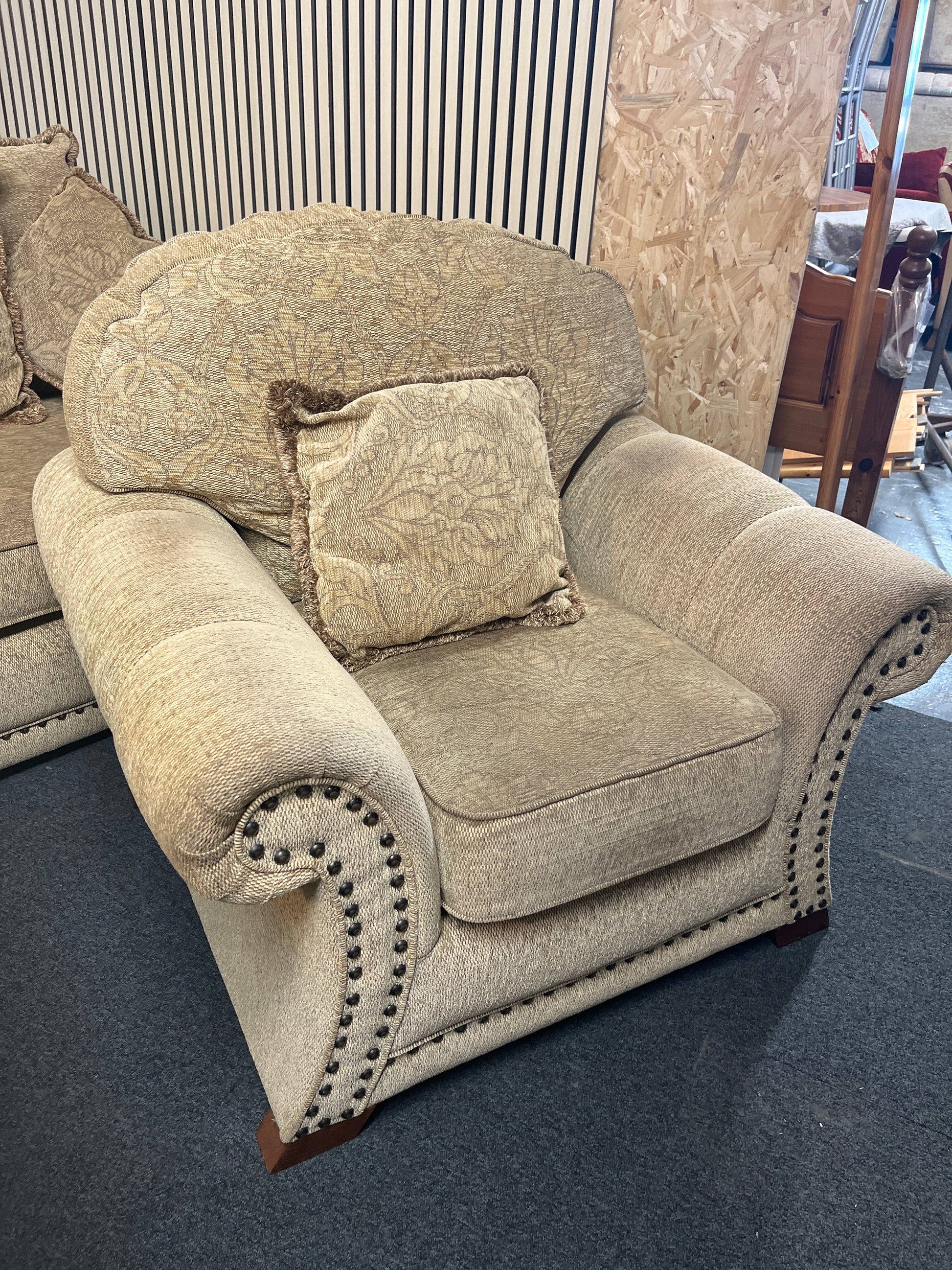 3+1+1 cream fabric mix suite 2325