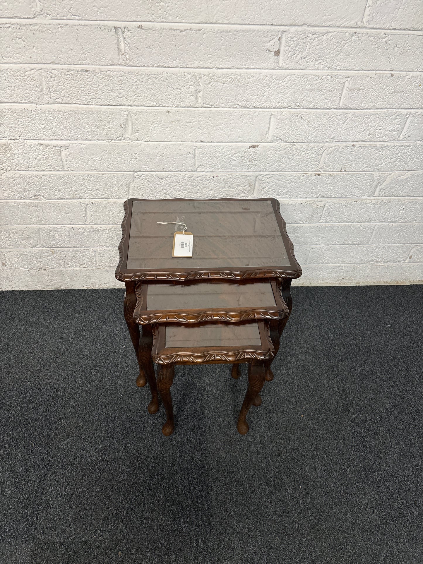 Mahogany nest of tables (H 560 x W 550 x D 420 mm ) 3125