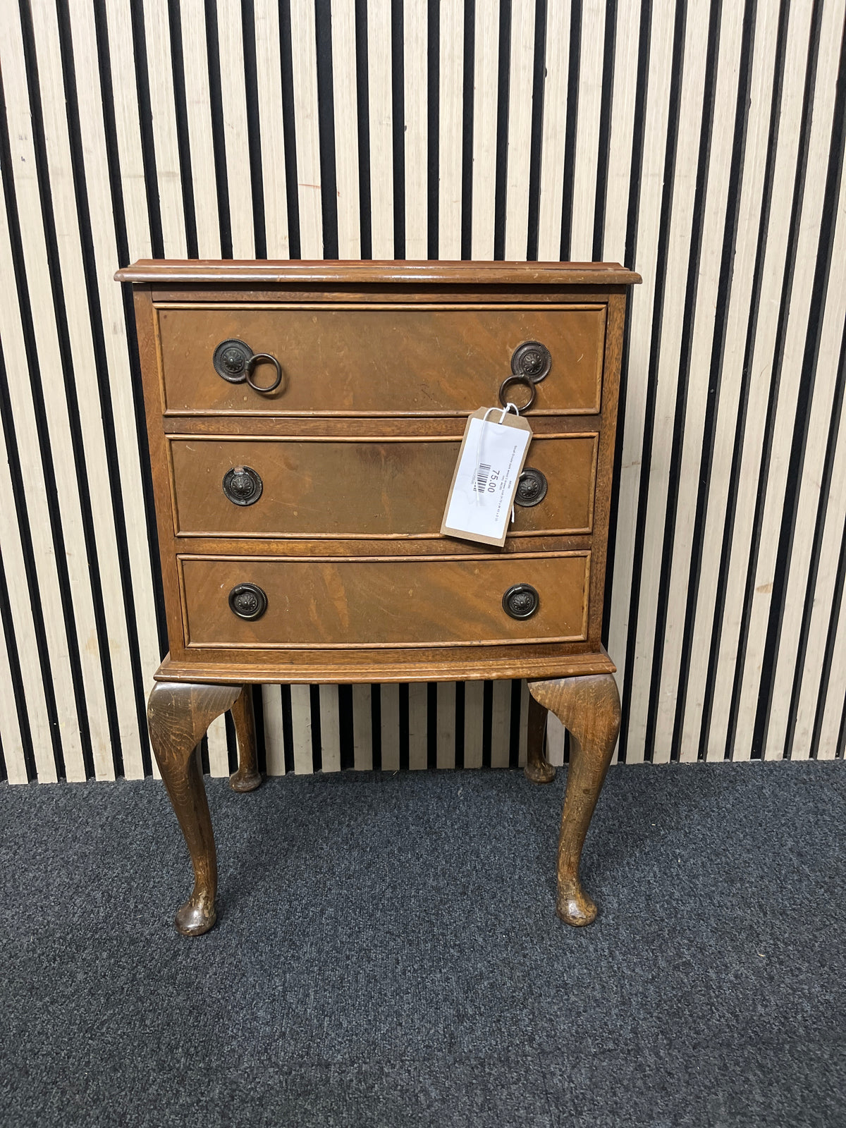 Small Ornate dark wood 3 drawer unit (H 70 x W 45 x D 33 cm)  44380