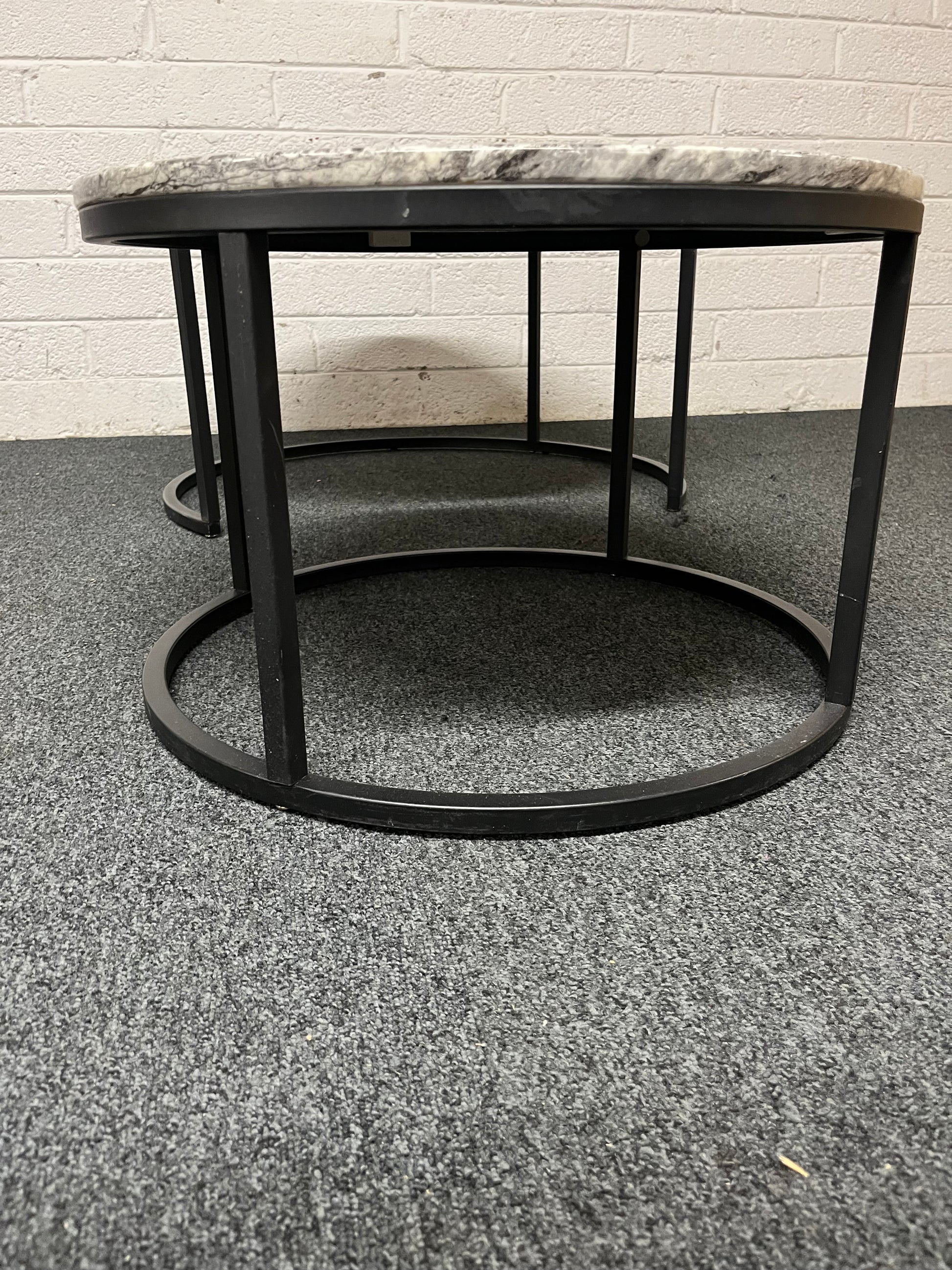 Grey granite circular top, black metal frame nest of 2 coffee tables (800W & 600W 430H) 3225