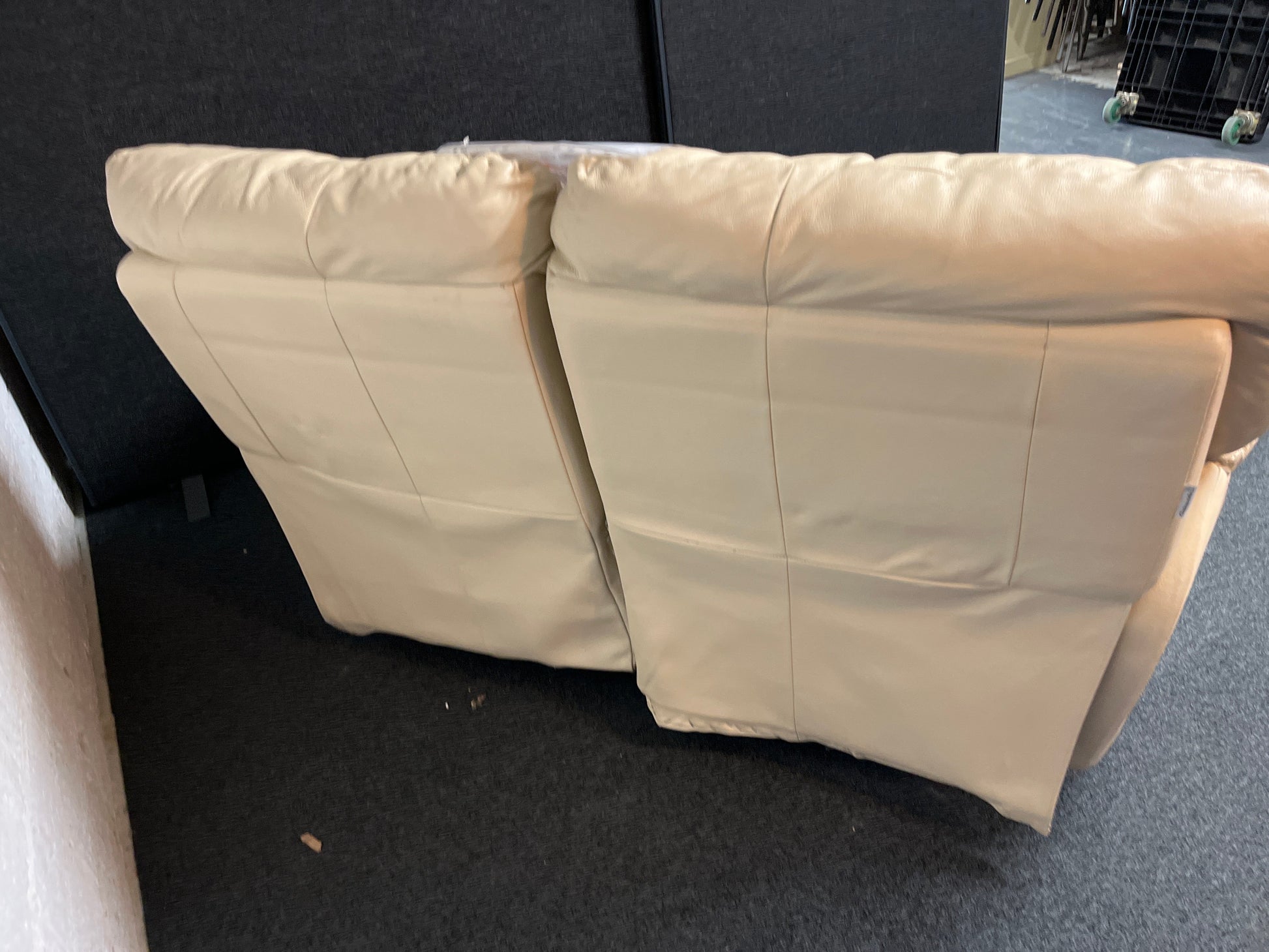 2 seater cream leather sofa  1225