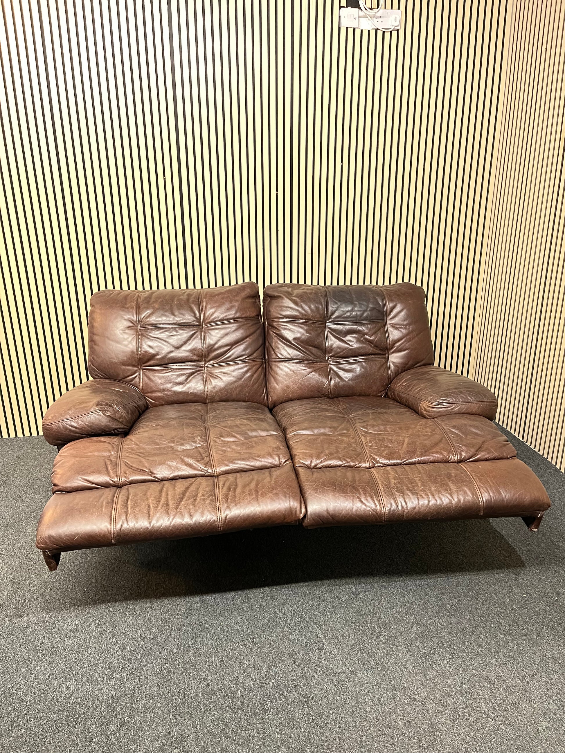 Real brown leather 2 seater recliner sofa 3325