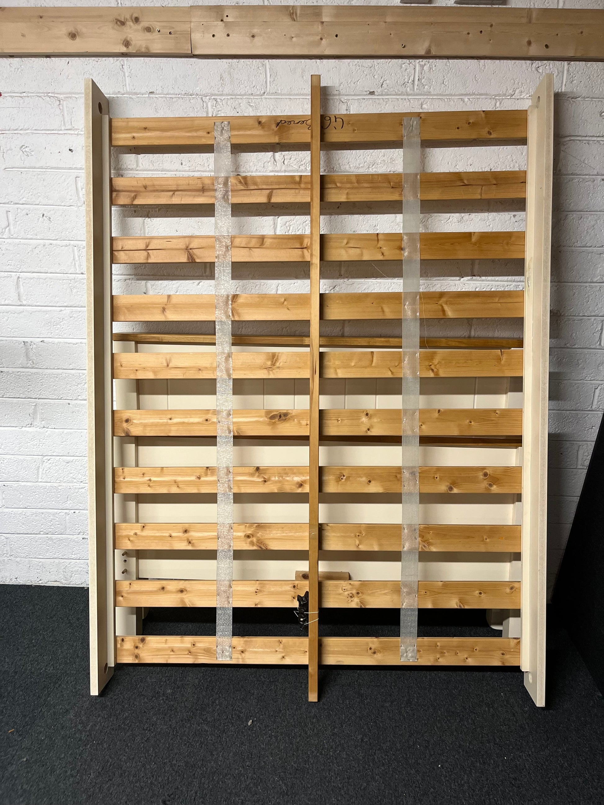 4ft 6 cream and oak high end bed frame  1225