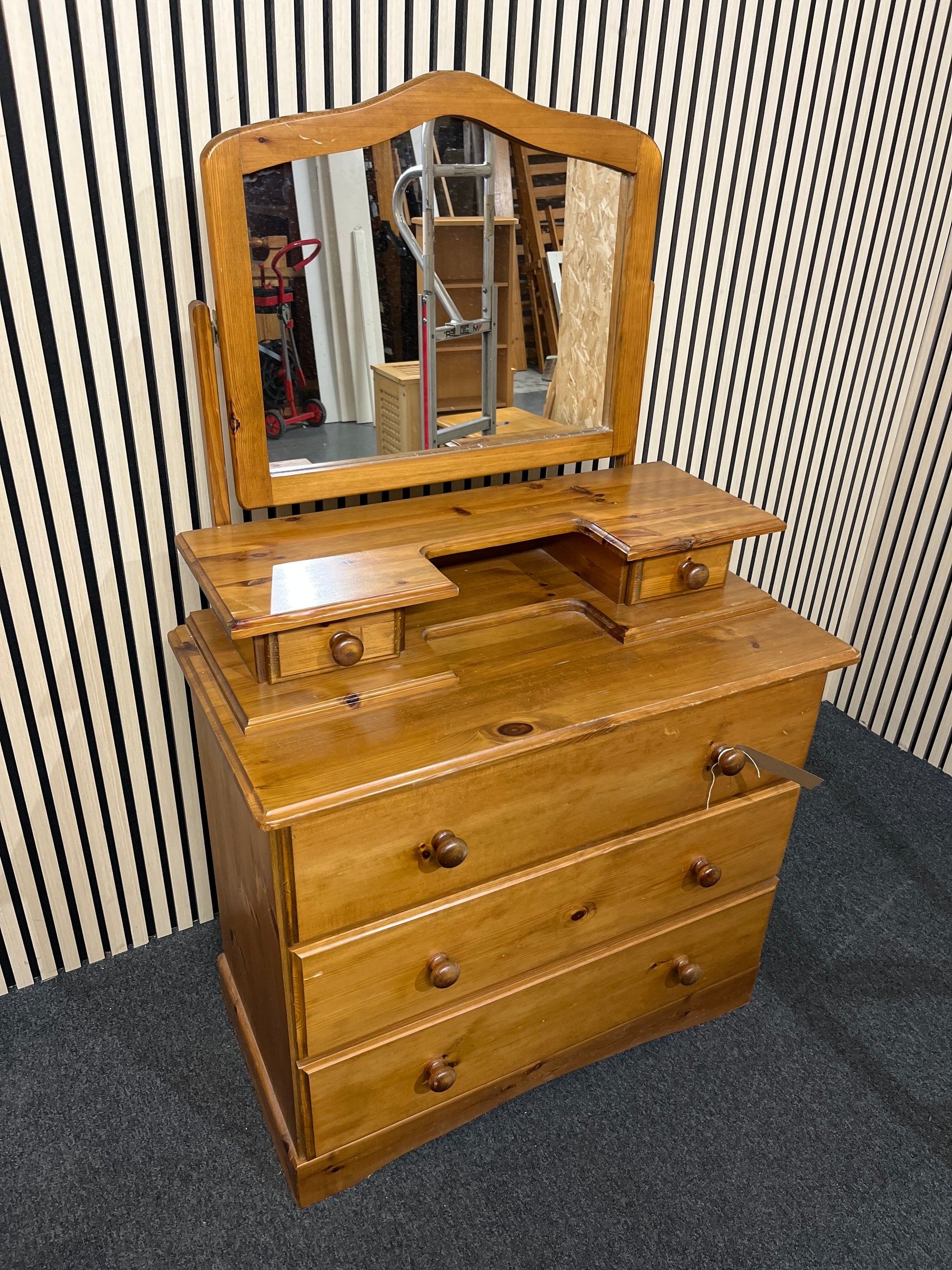 Solid natural pine 3 drawer chest of drawers with mirror (H 144 x W 87 x D 46 cm) 3325