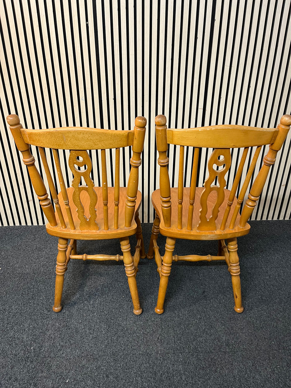 Solid pine spindle back dining chair (SET OF 2) 3126