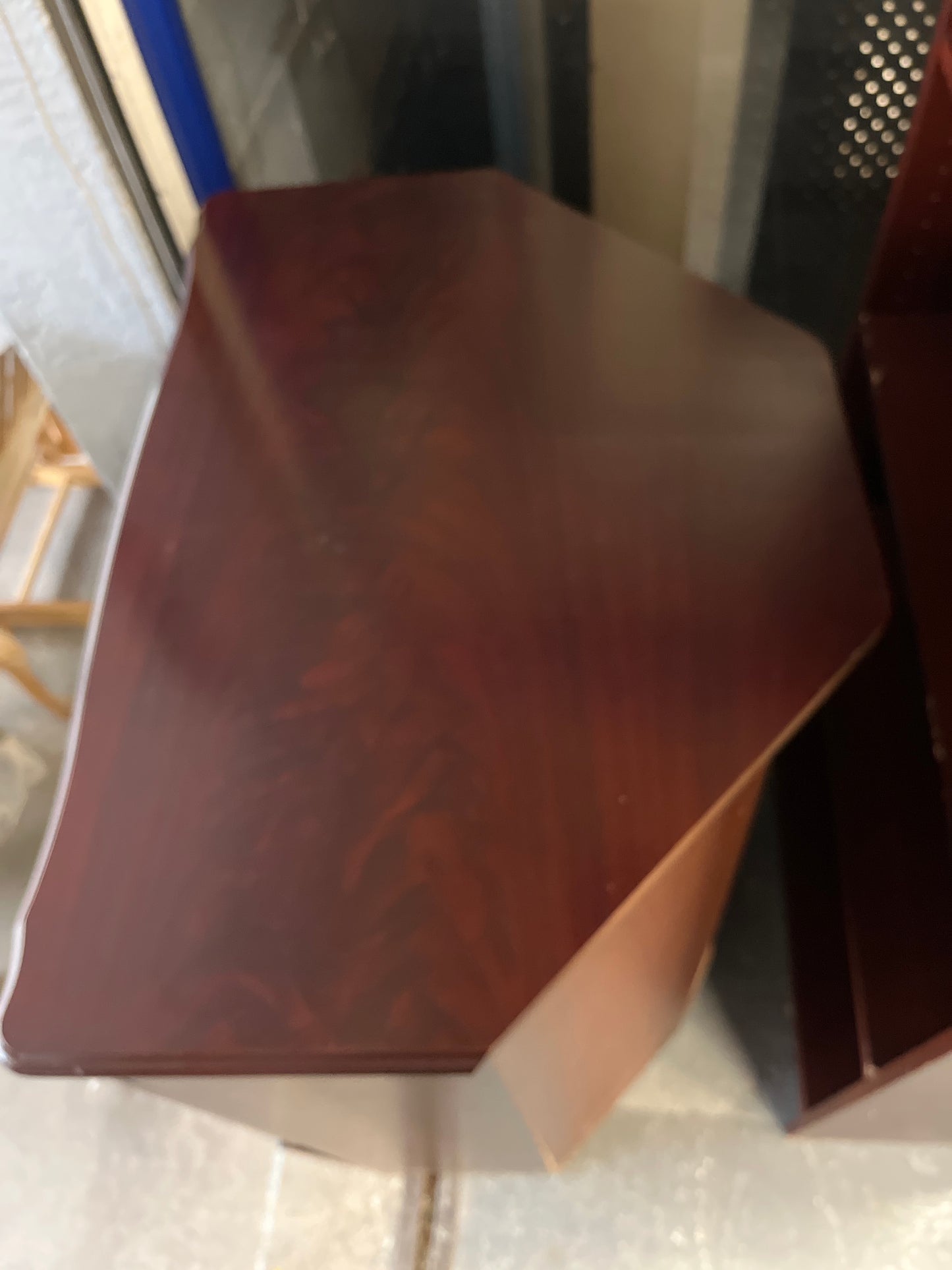 Rossmore mahogany 2 door bi-fold TV unit  2125
