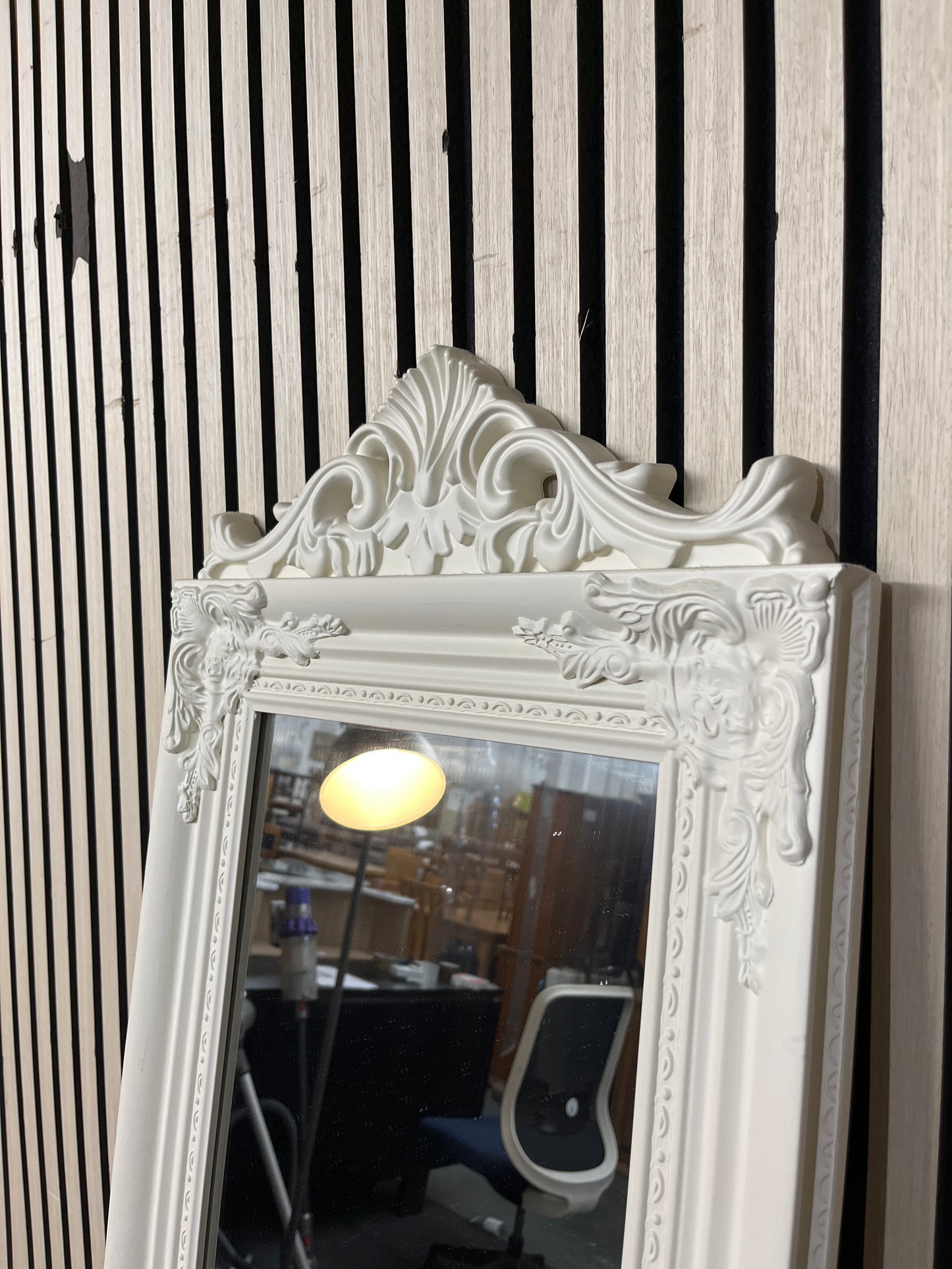 Cream ornate style full length mirror (179 x 44 cm) 3126